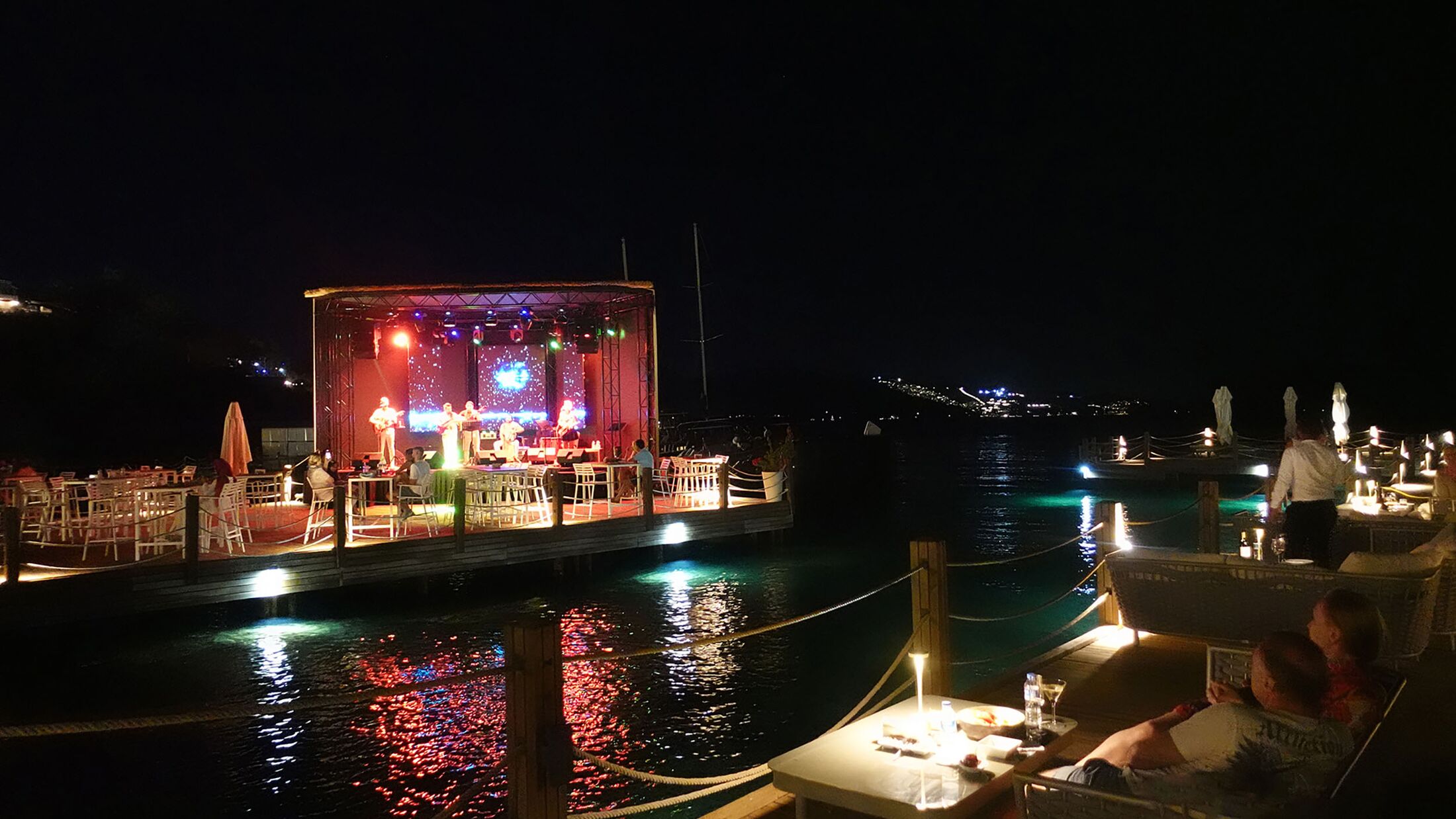 Neria Bar