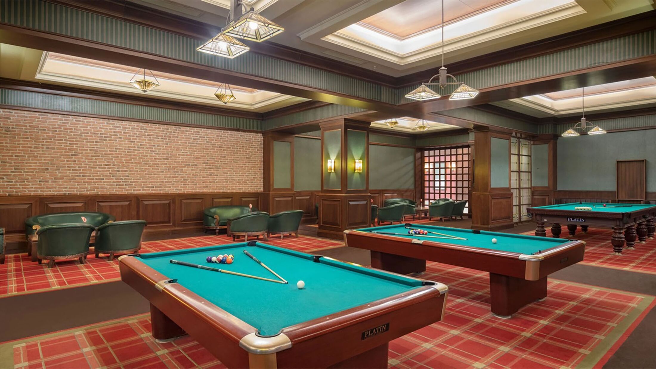 Oxford Lounge Bar