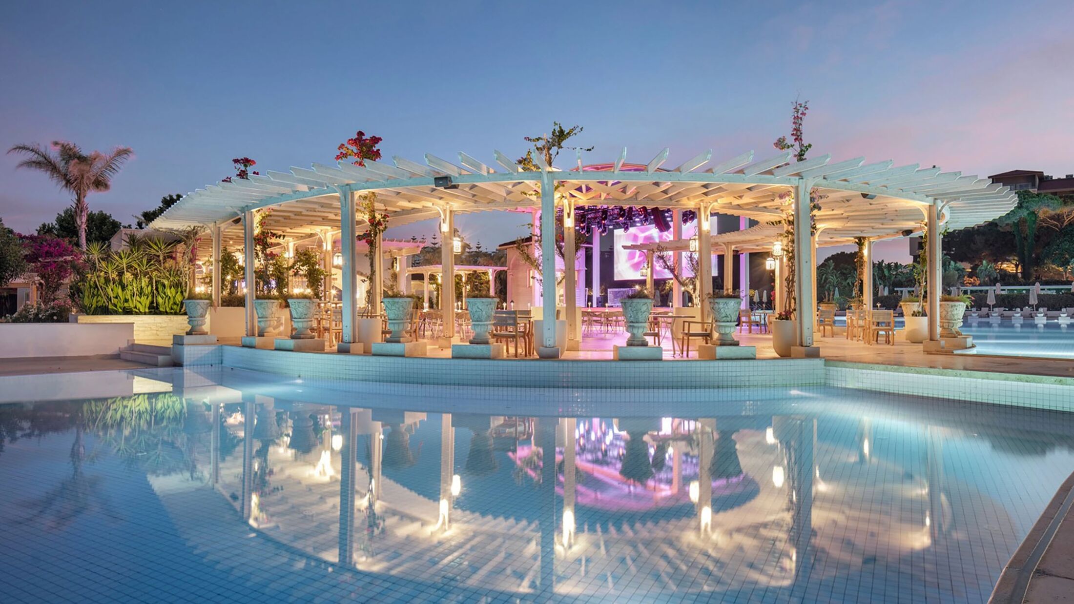 Poolaris Event Bar