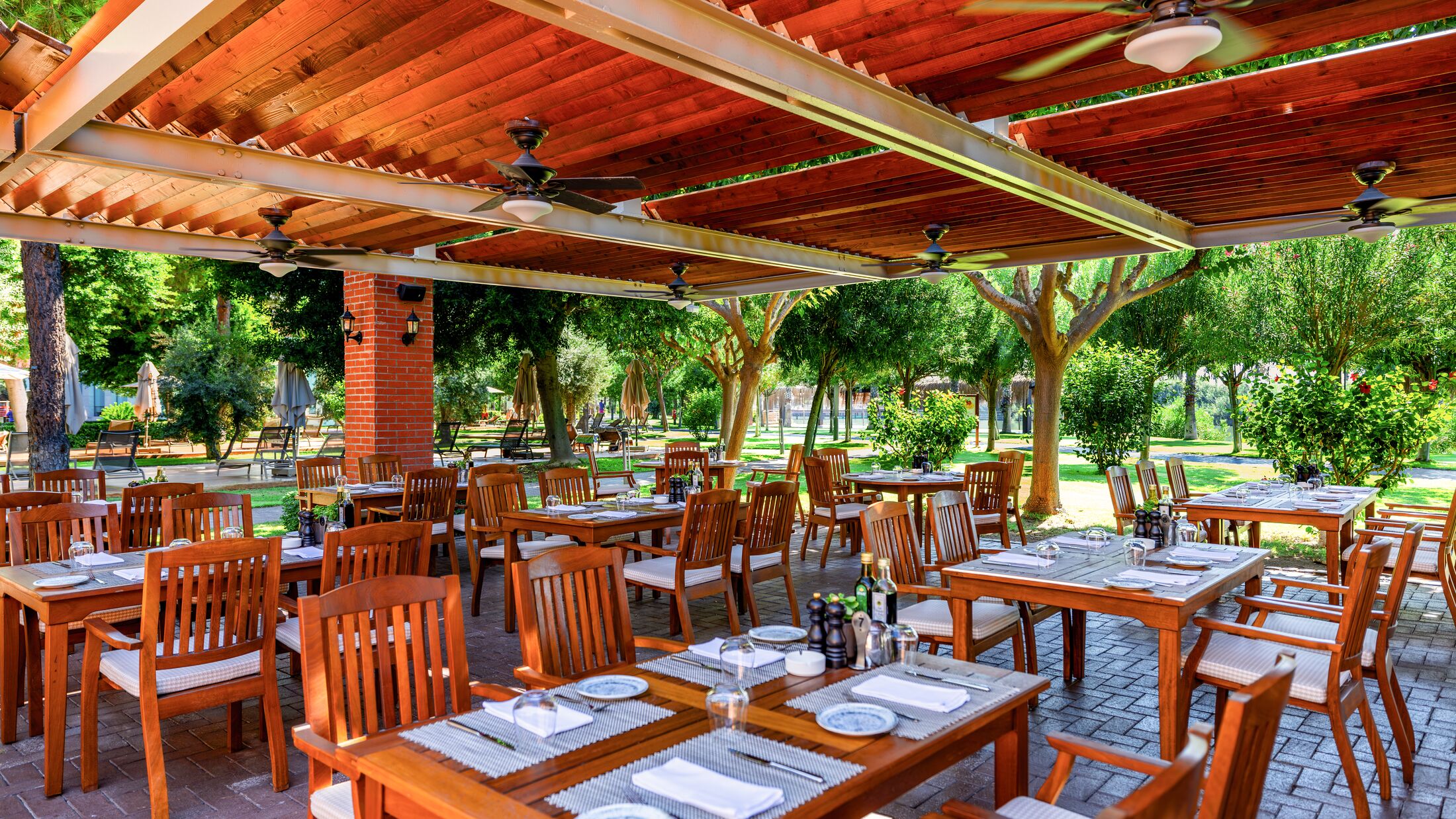 La Trattoria Romana Restaurant