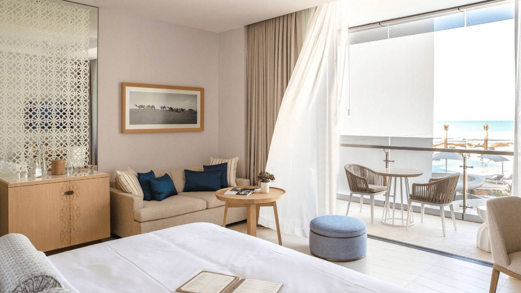 Ocean Deluxe King Room