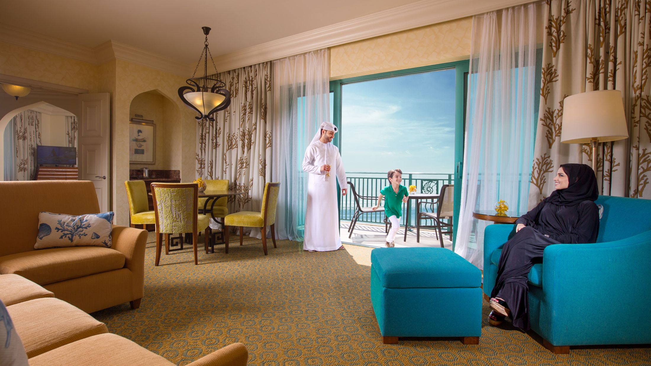 116853-Two-Bedroom-Executive-Club-Suite-Hybris