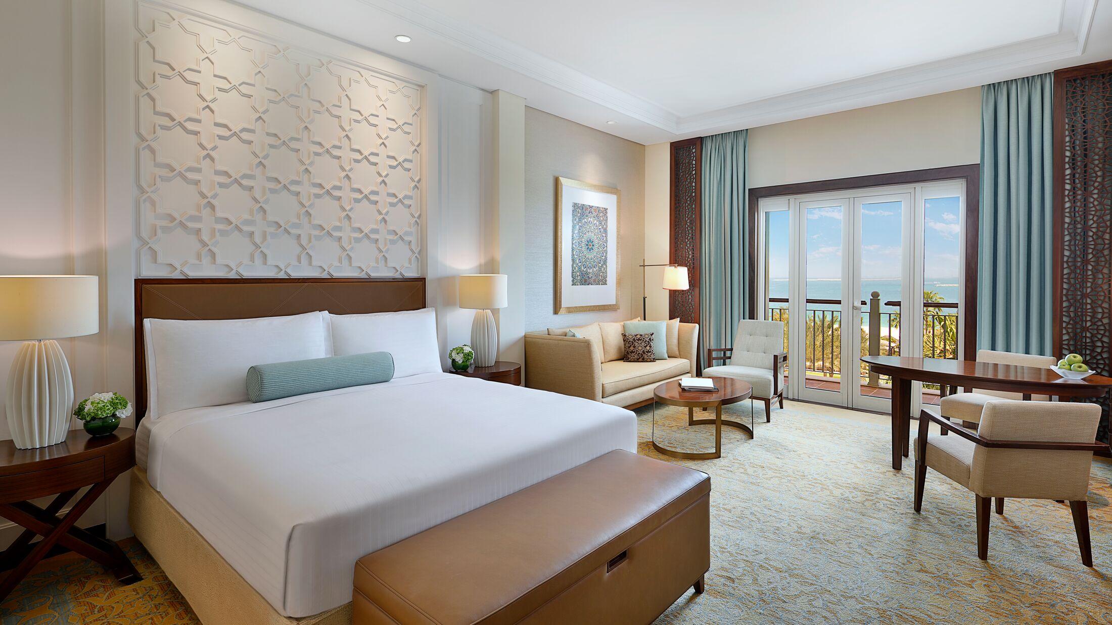 Ritz-Carlton-Dubai-2021-Deluxe-Room-Ocean-View-001-107997-Hybris