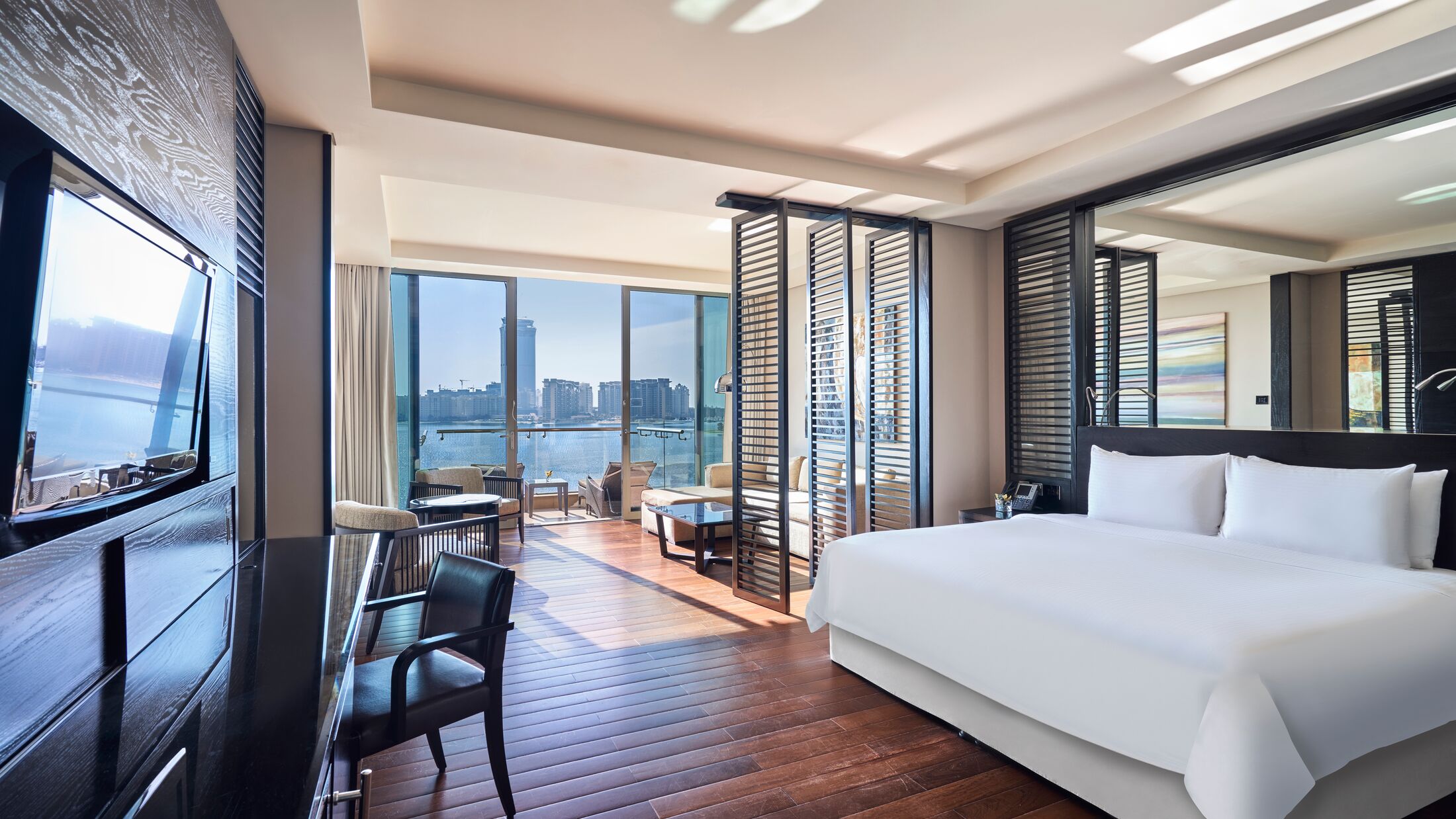 Rixos-Palm-2024-Premium-Room-002-121958-Hybris