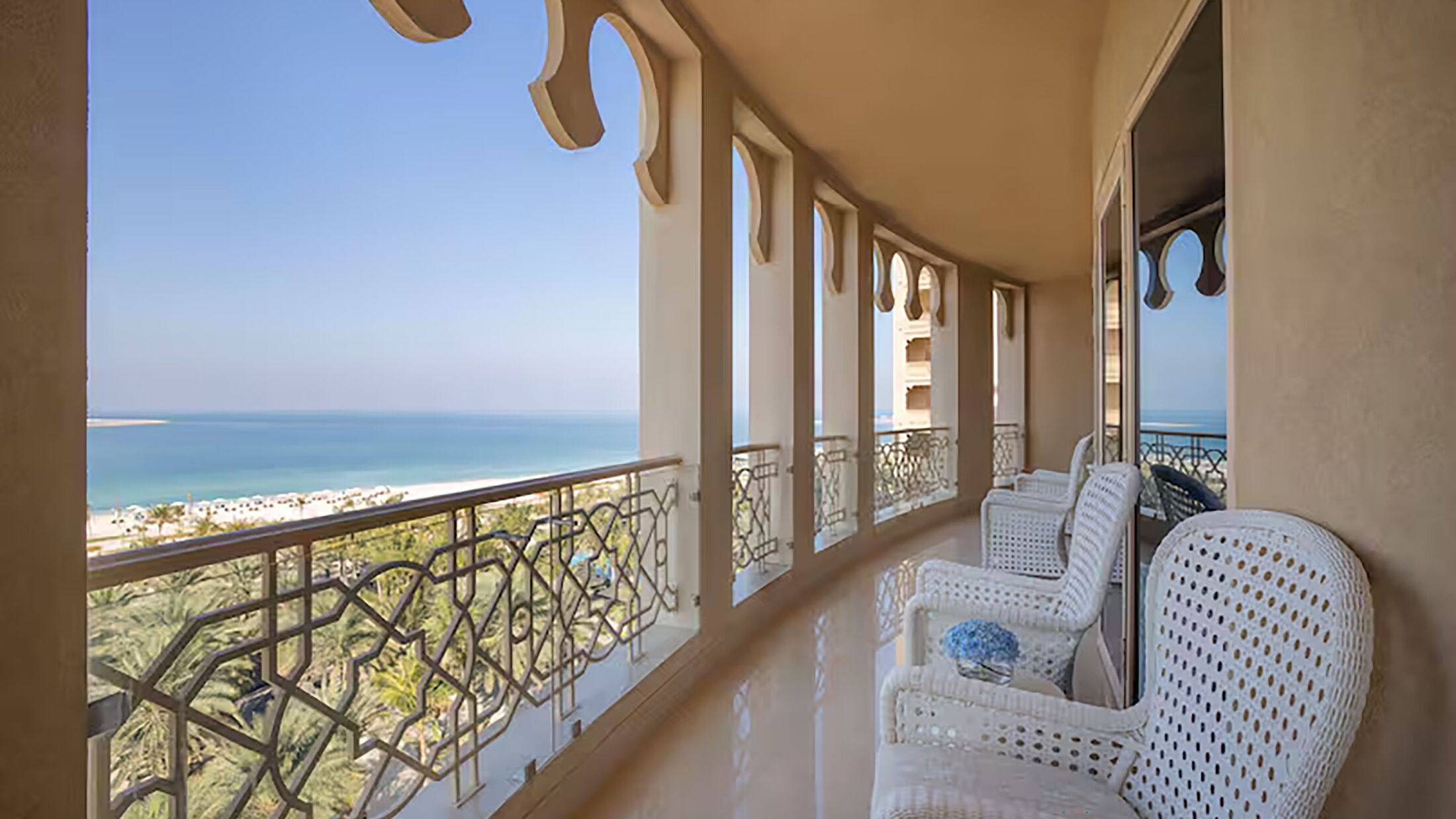 One Bedroom Suite with Sea View