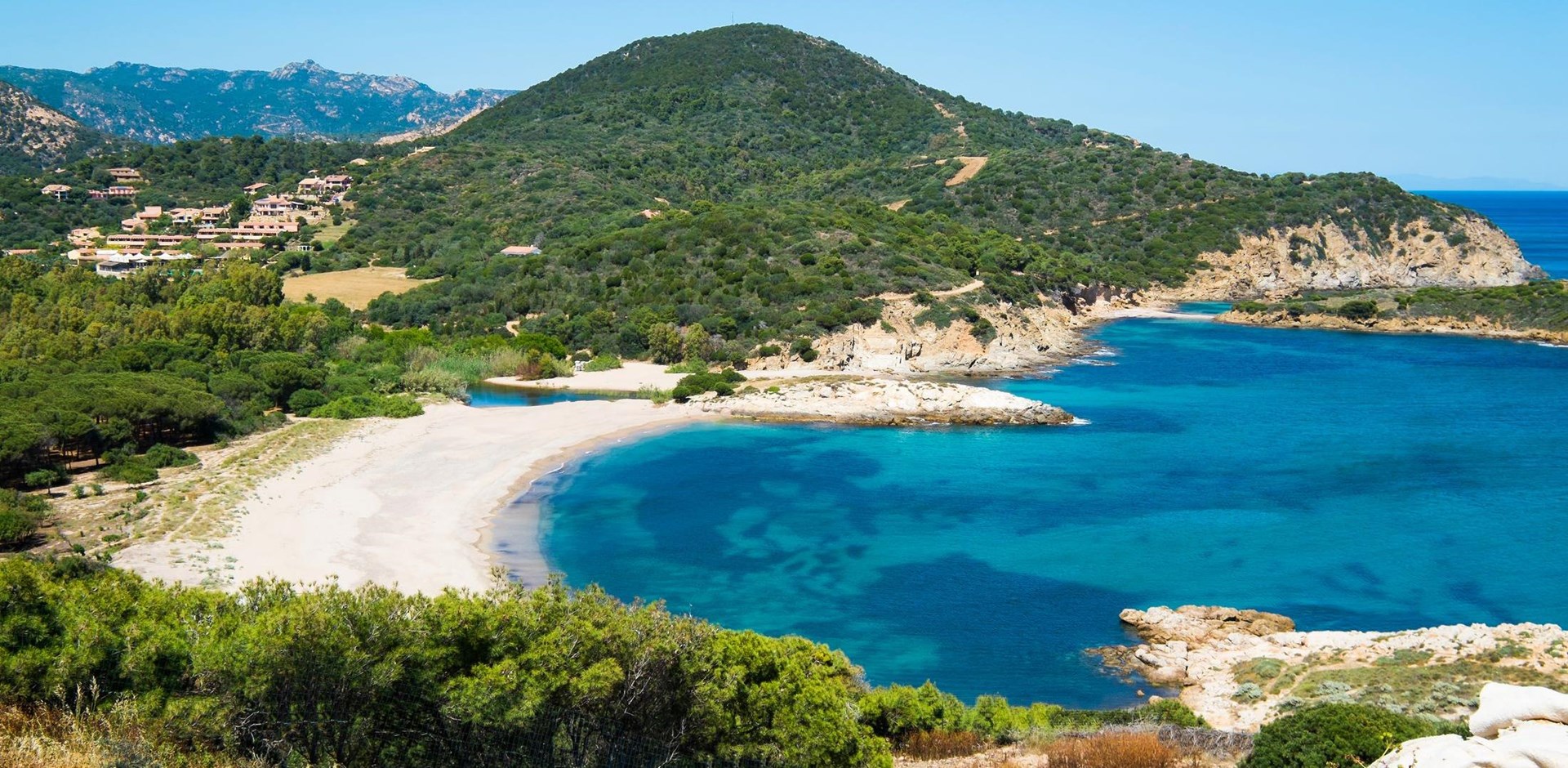 003444-Chia-sardinia-italy-shutterstock_434901421-Hybris