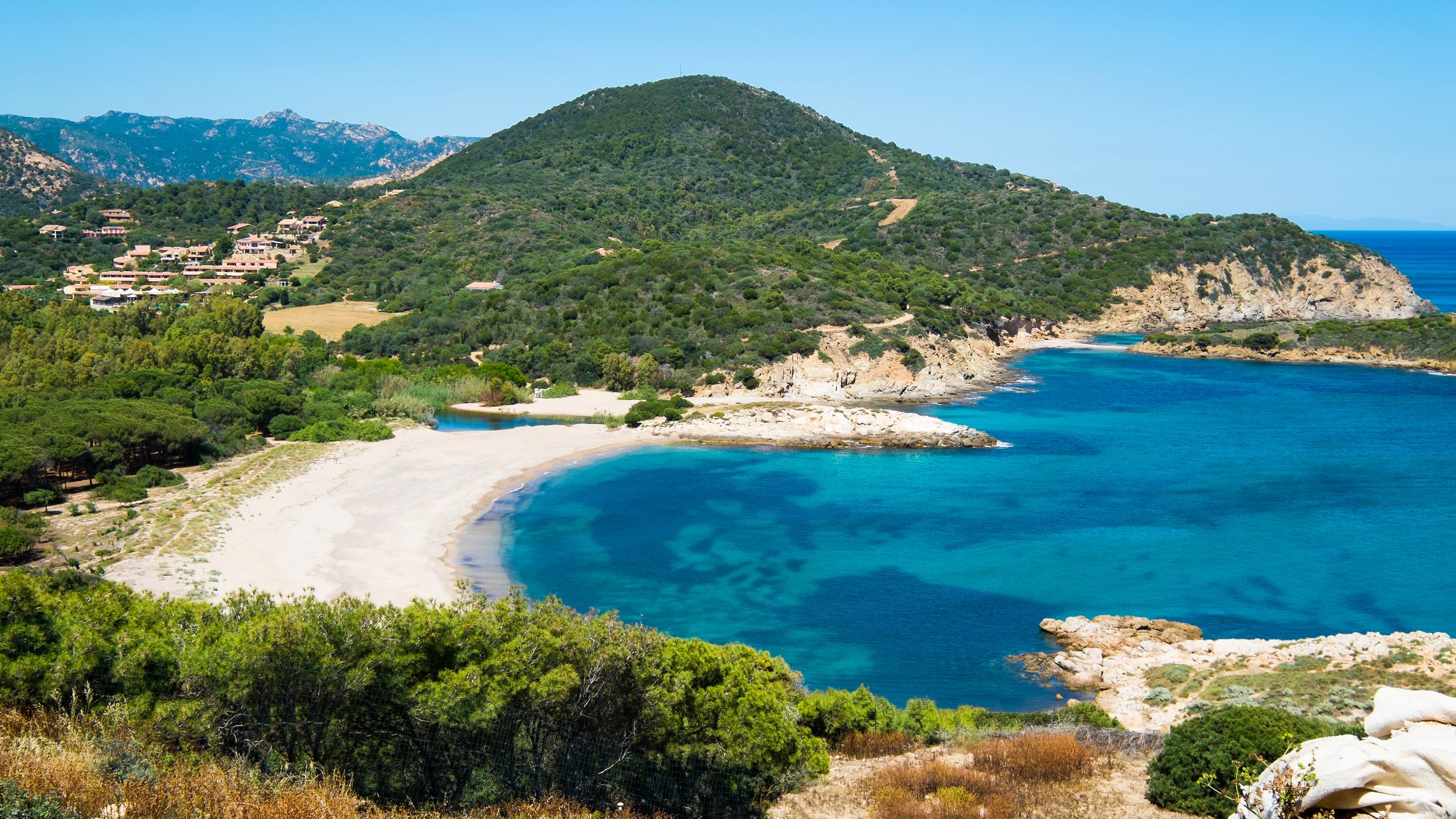 003444-Chia-sardinia-italy-shutterstock_434901421-Hybris