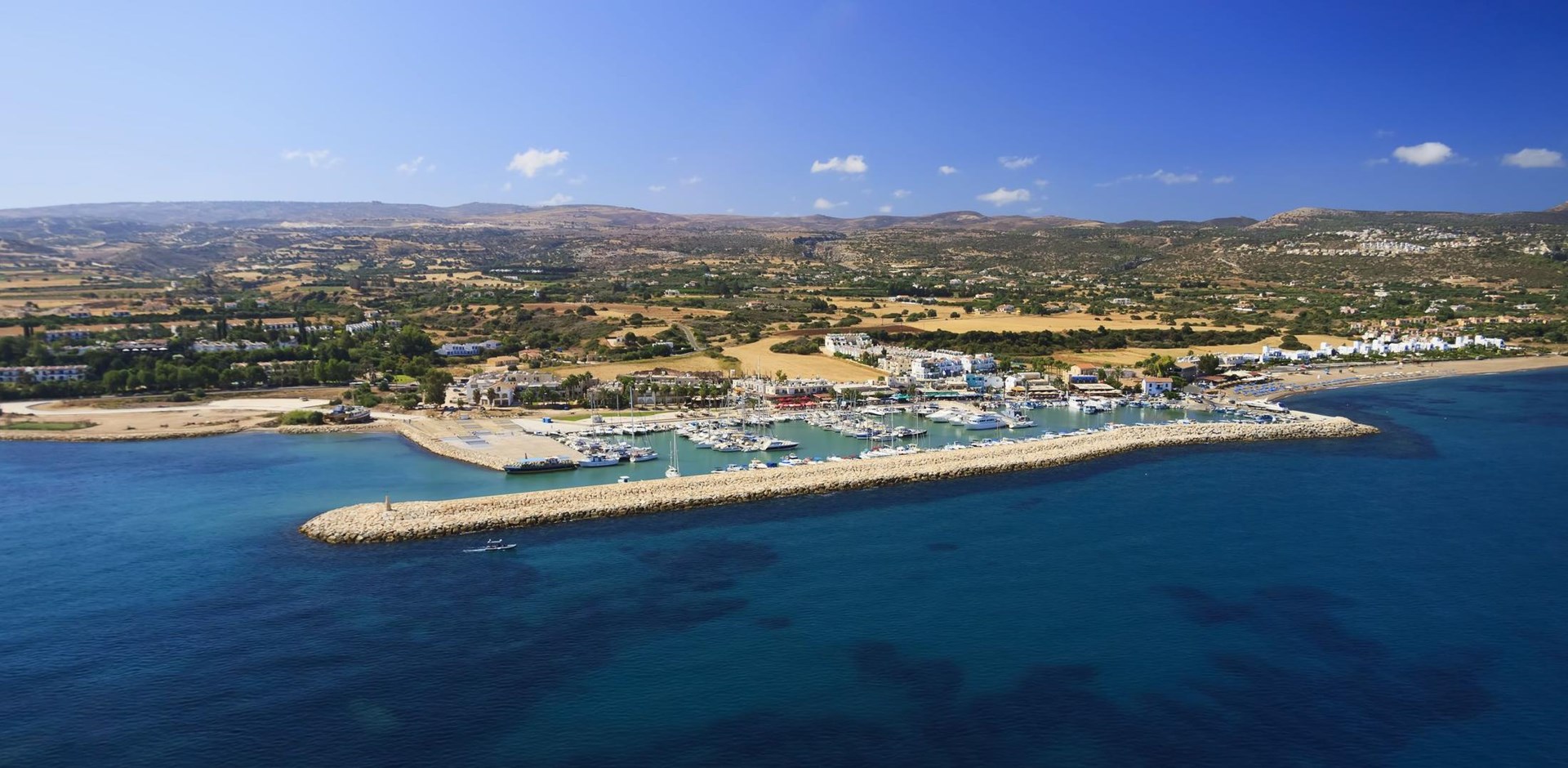 000878-Latchi-cyprus-shutterstock_174554276-Hybris