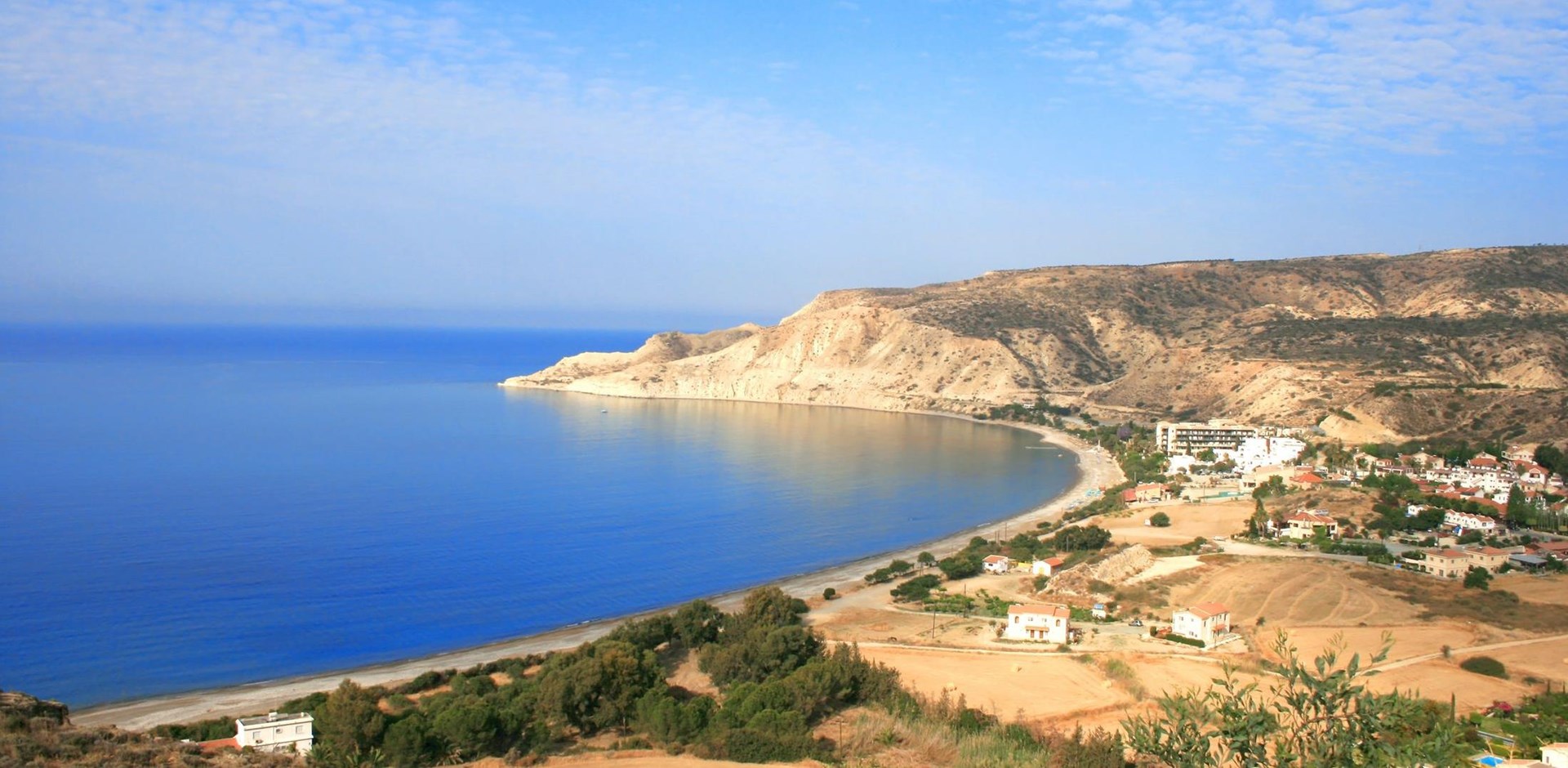 000883-Pissouri-cyprus-shutterstock_28933996-Hybris