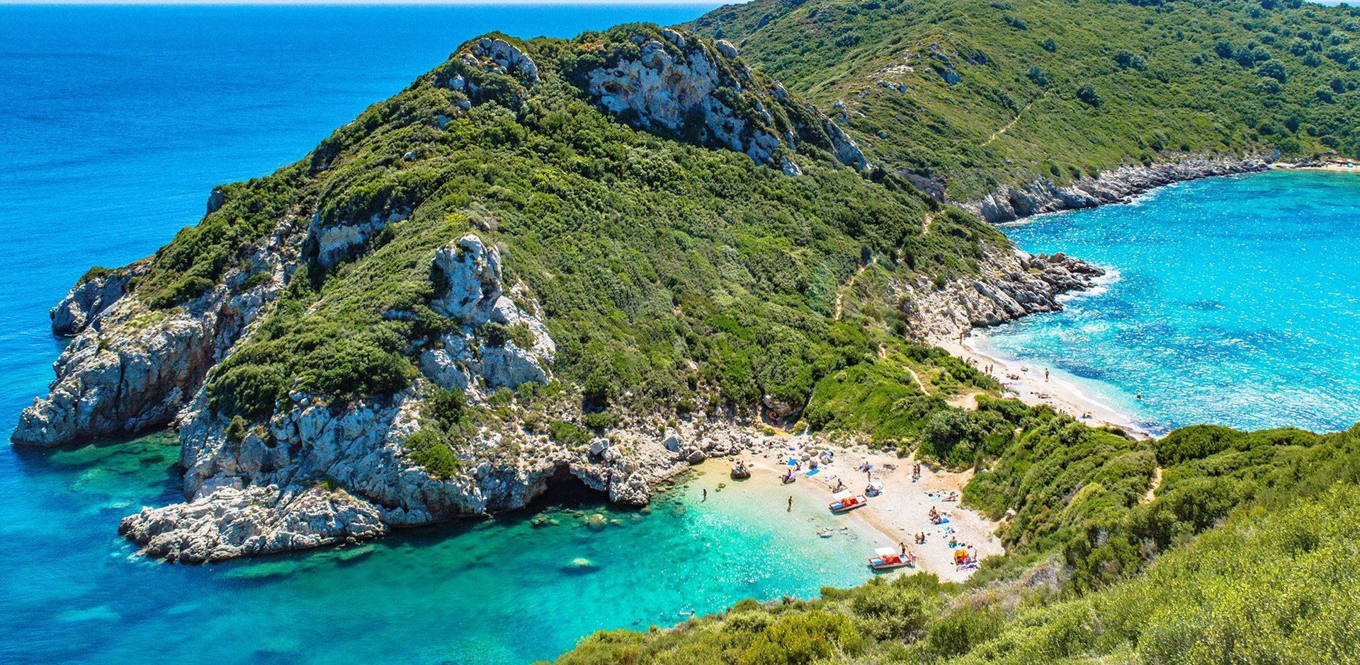 050046-Kerkira-corfu-greece-unsplash-chris-karidis-312505-Hybris