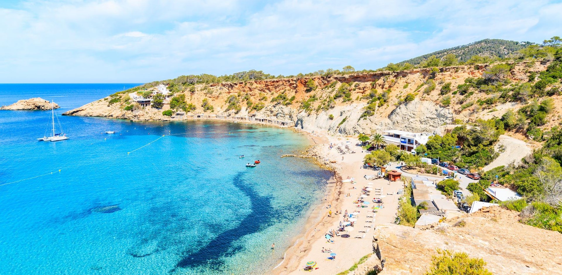 001163-Cala-dhort-ibiza-shutterstock_661422616-Hybris