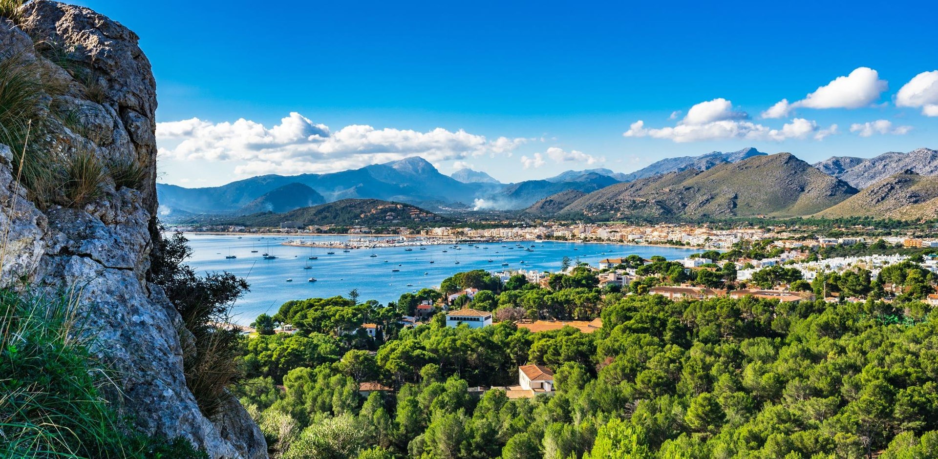 000743-Puerto-pollensa-majorca-shutterstock_615355976-Hybris