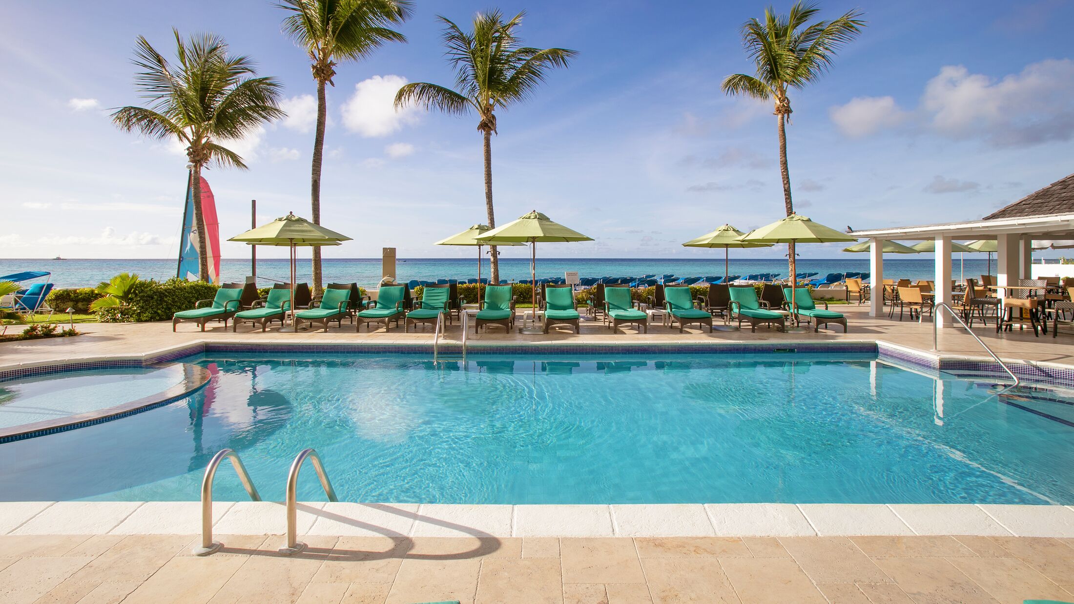 Sea-Breeze-2024-Starfish-Pool-001-119497-Hybris