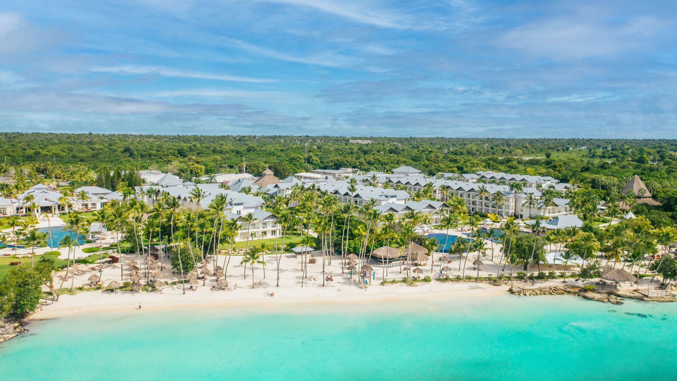 Hilton-La-Romana-Family-2023-Aerial-View-002-121911-Hybris