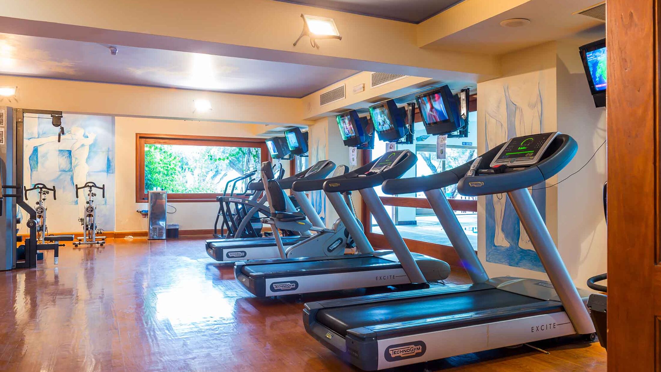 Elounda-Bay-2022-Gym-001-101361-Hybris