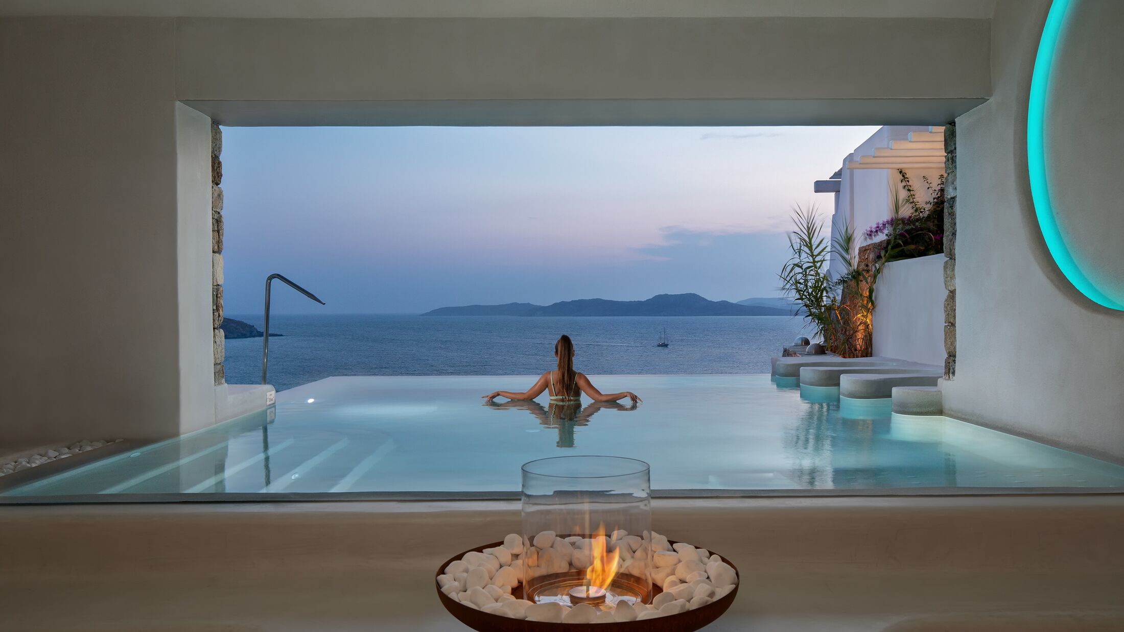 Mykonos-Grand-2022-Althea-Spa-Thalasso-Pool-001-121809-Hybris