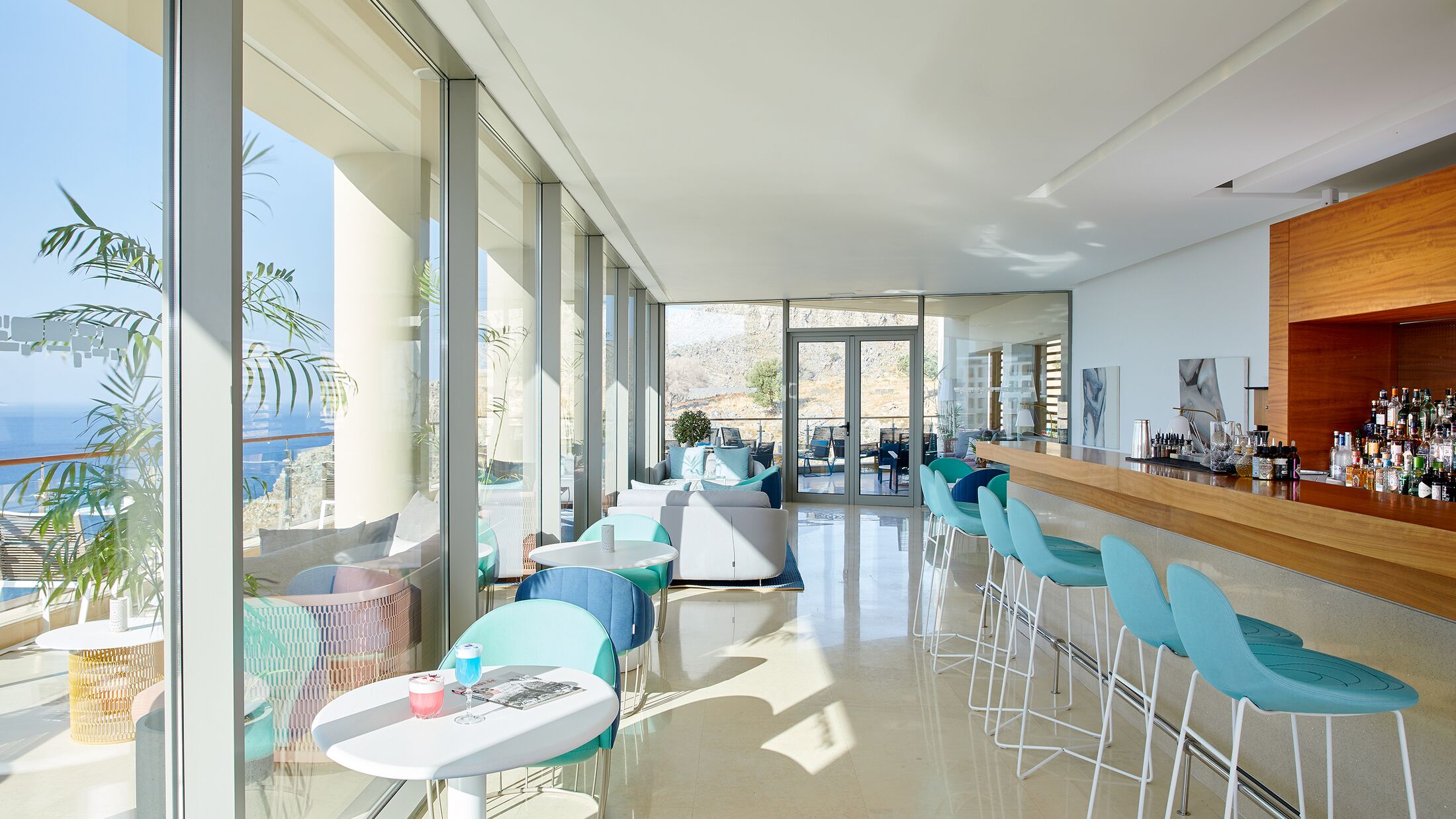 Lindos-Blu-Lobby-Bar-001-117887-Hybris
