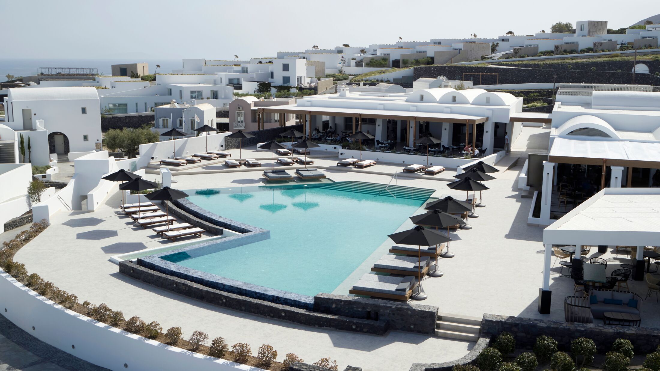 Santo-Pure-2023-Swimming-Pool-002-121818-Hybris