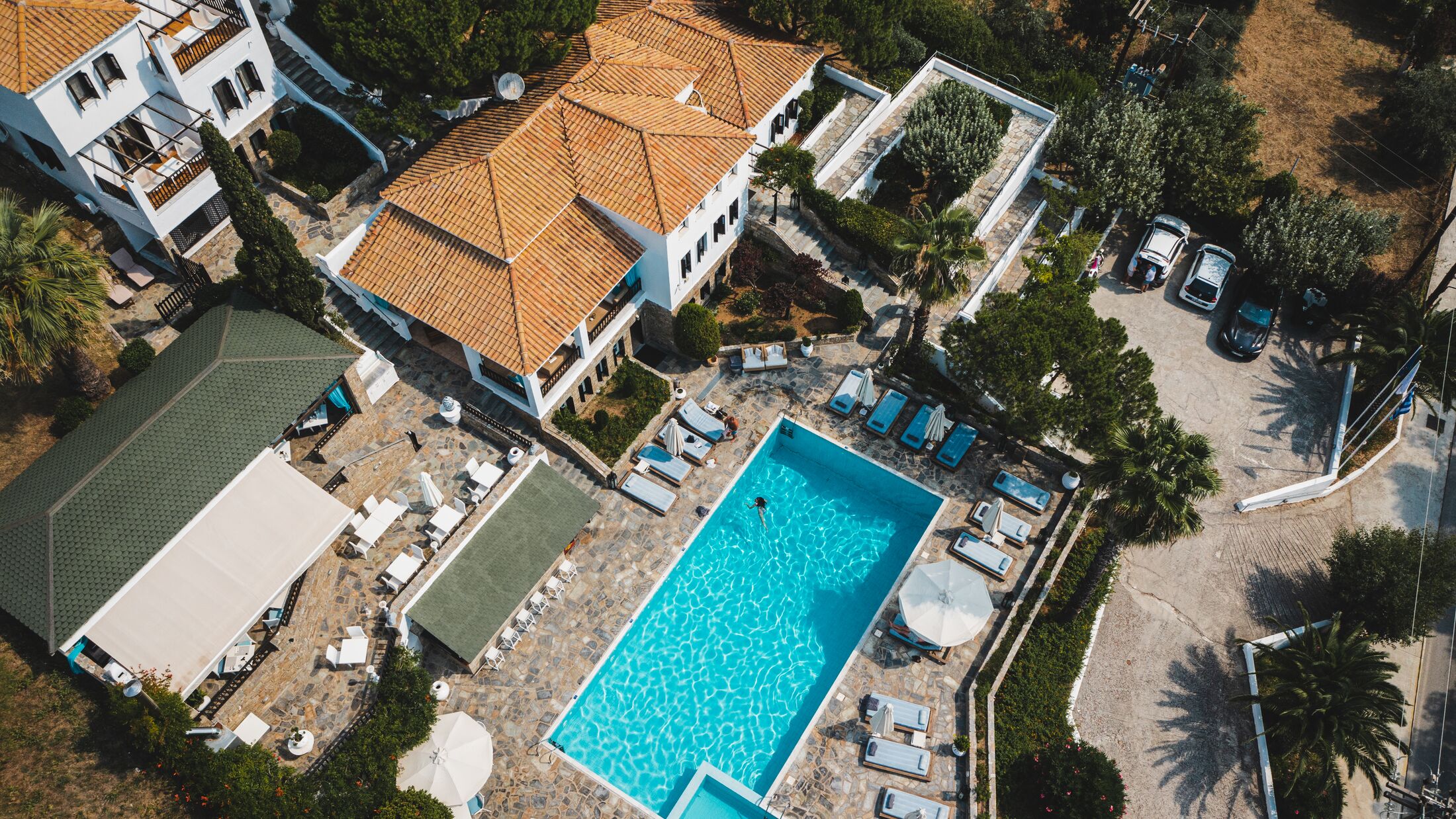 Aegean-Suites-2023-Aerial-View-002-119250-Hybris