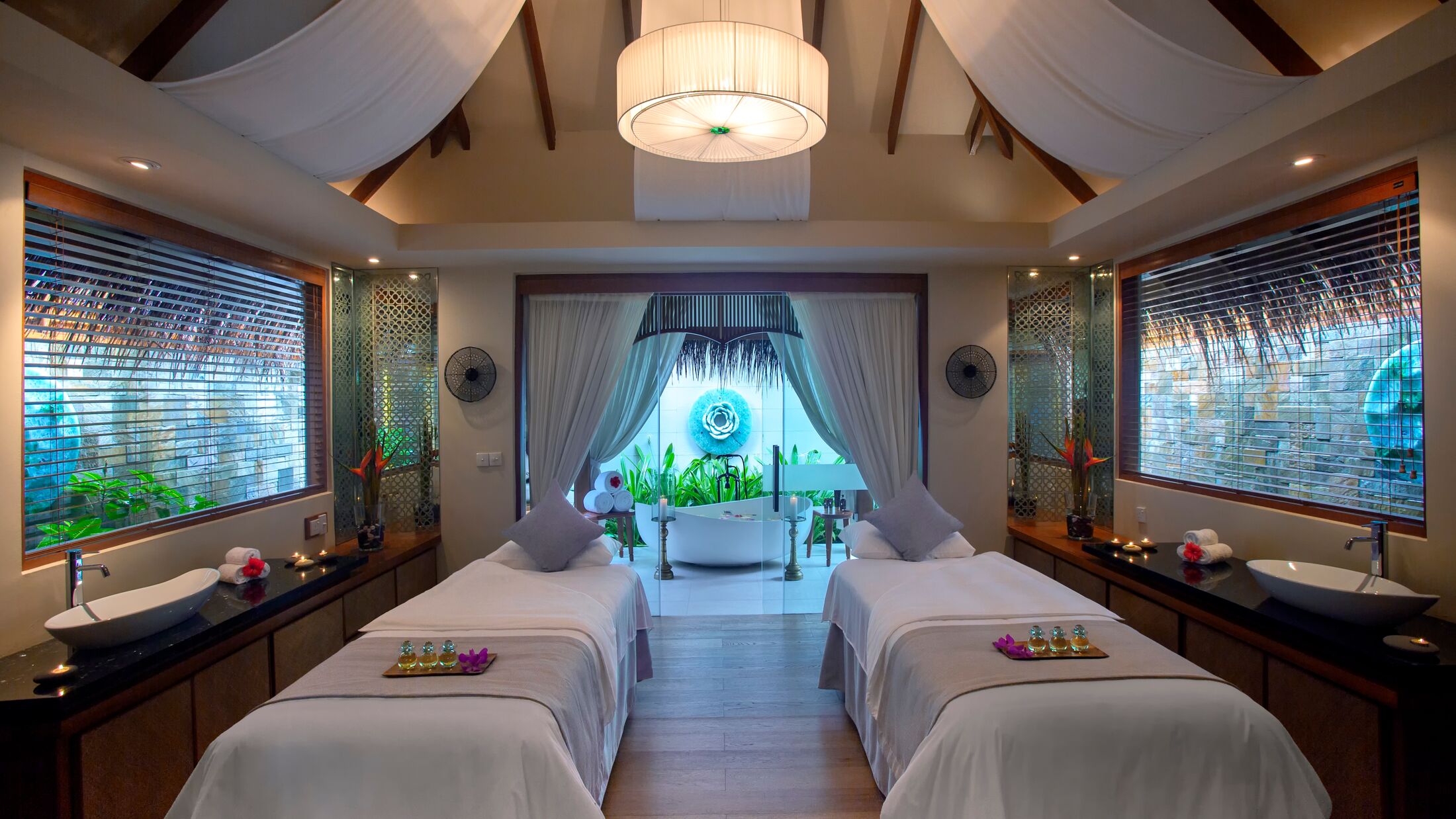 Baros-Maldives-2023-Serenity-Spa-002-117383-Hybris