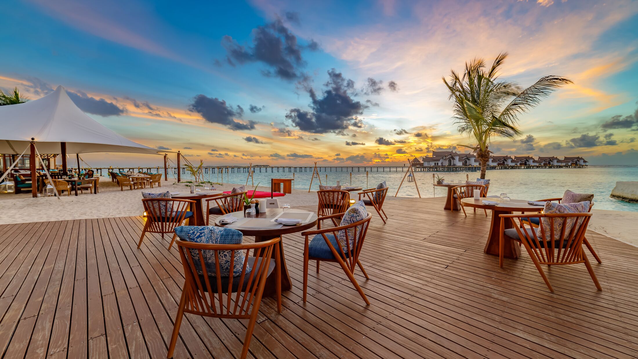 OZEN-Bolifushi-2023-Vista-del-Mar-Restaurant-004-121786-Hybris