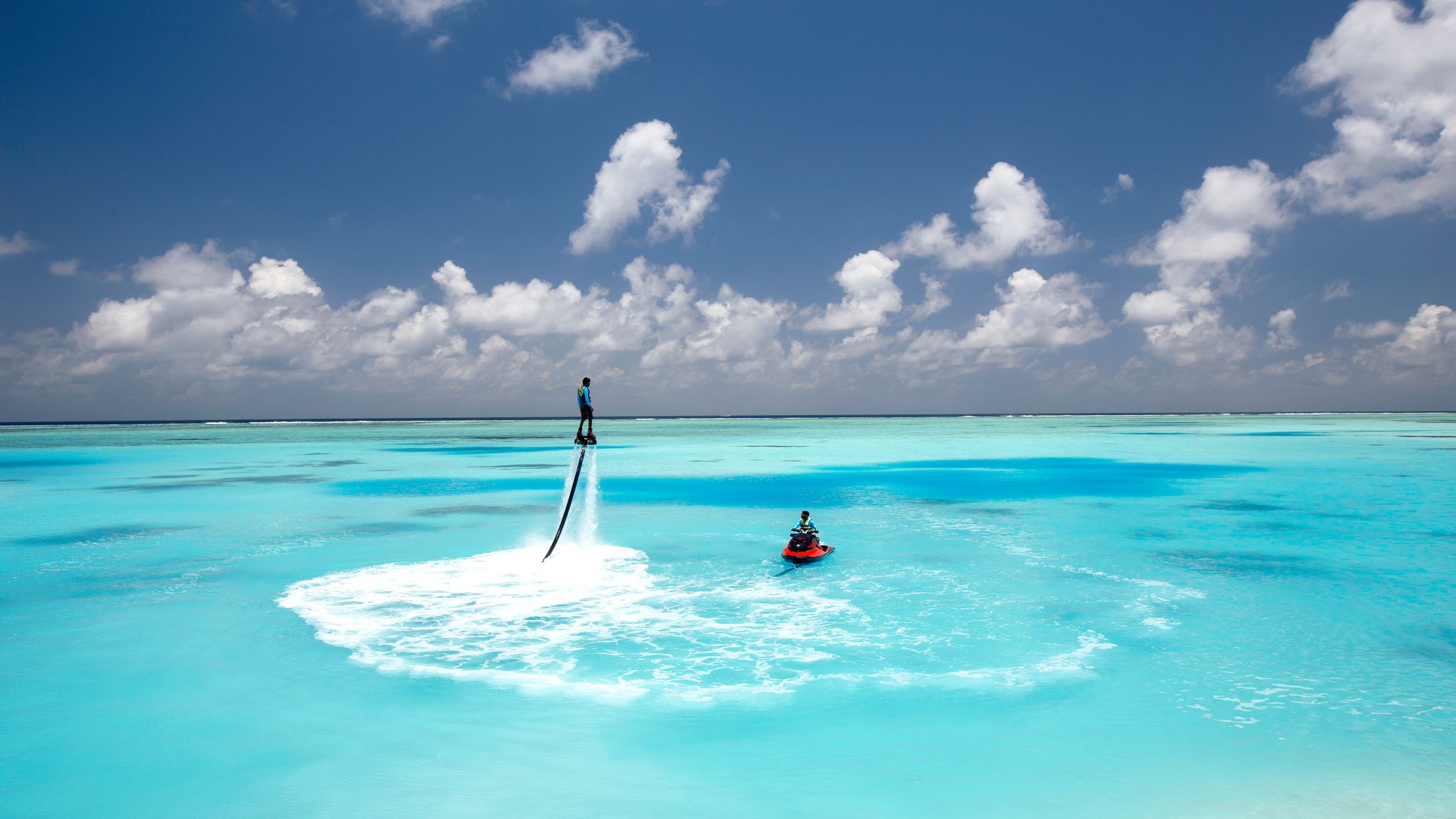 120432_Watersports_002-Hybris