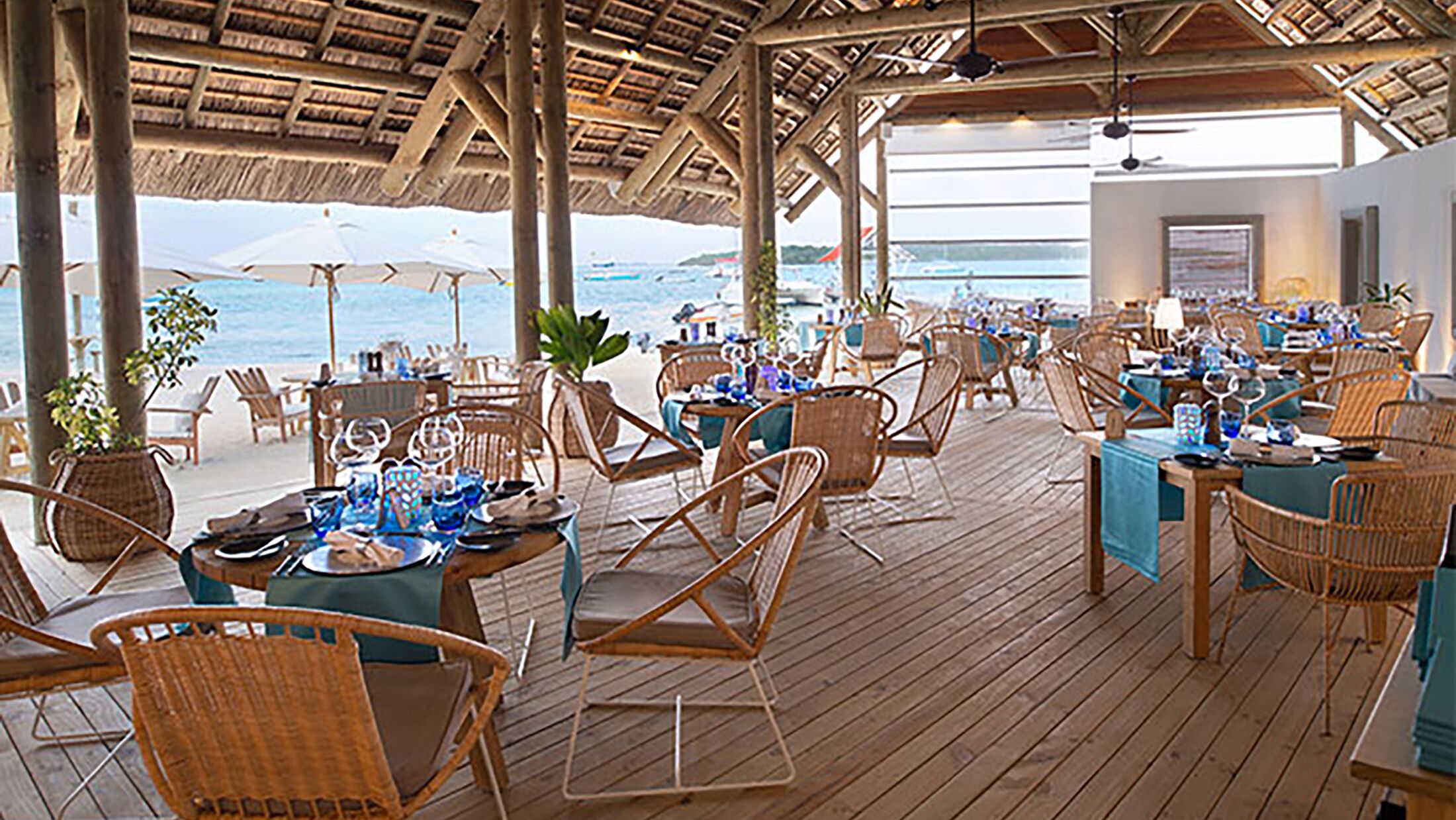 Preskil-Beach-2022-1810-Beach-Restaurant-001-114786-Hybris