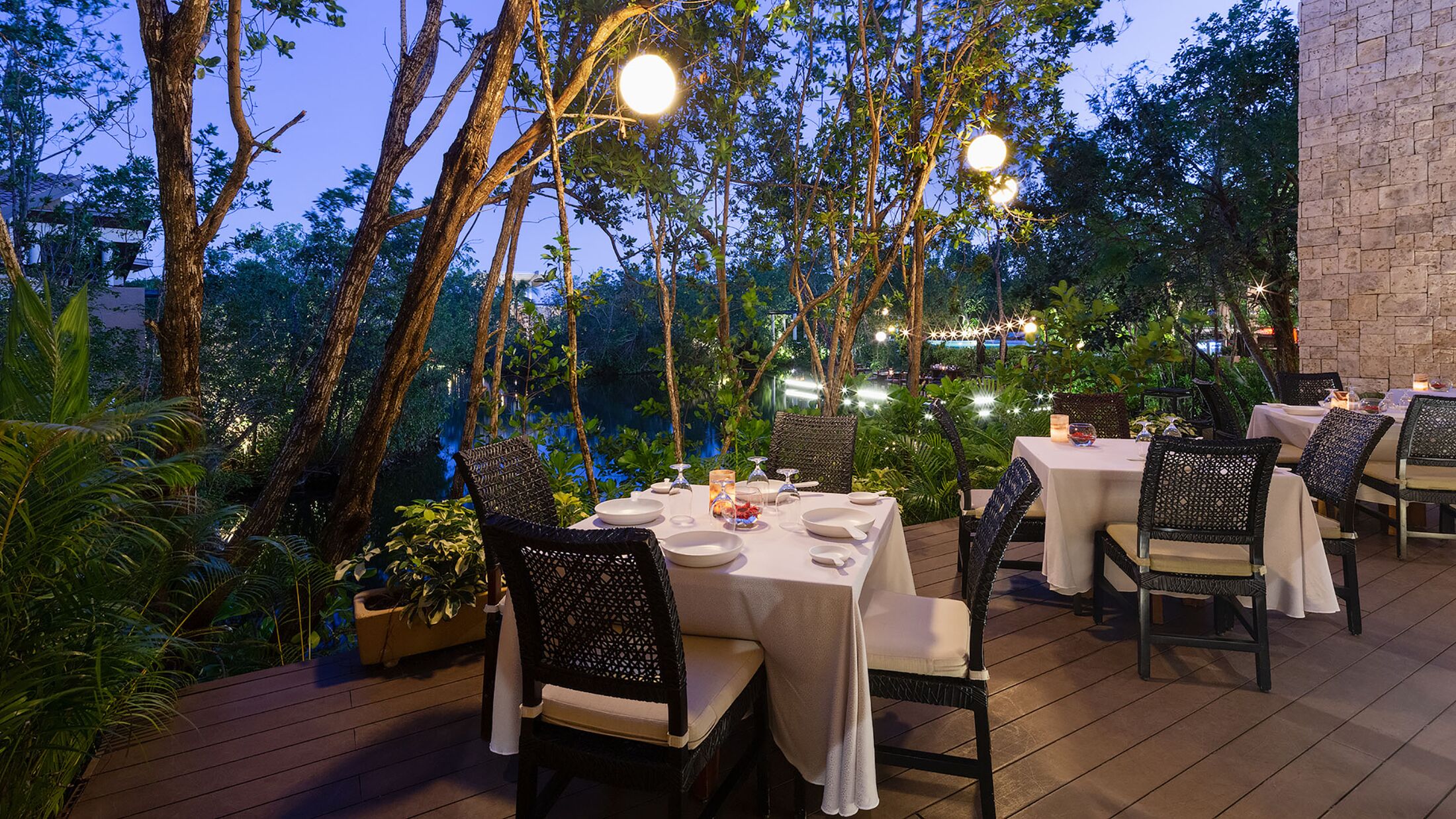 Banyan-Tree-Mayakoba-2023-Cello-Restaurant-003-117760-Hybris