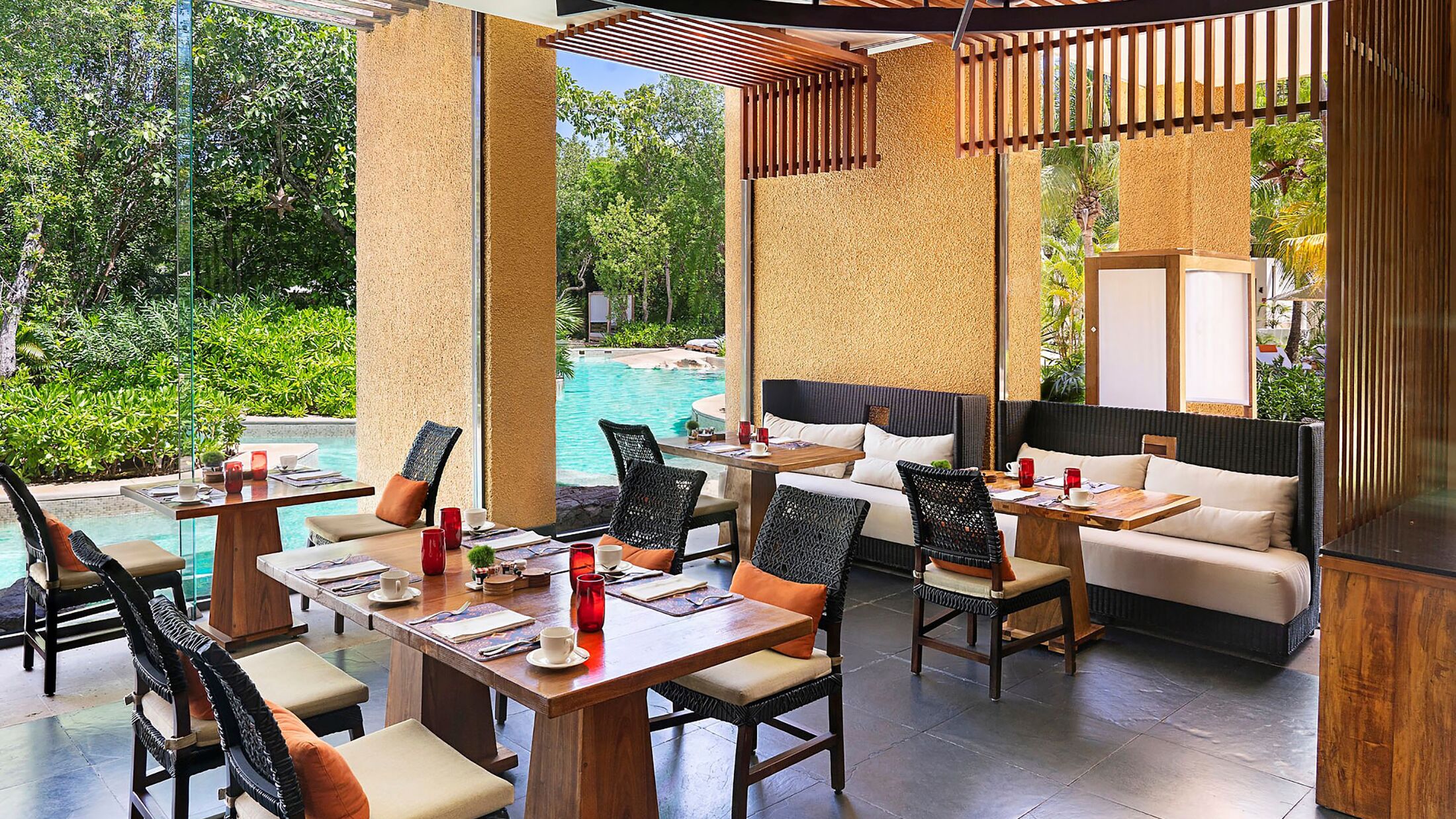 Banyan-Tree-Mayakoba-2023-Oriente-Restaurant-004-117760-Hybris