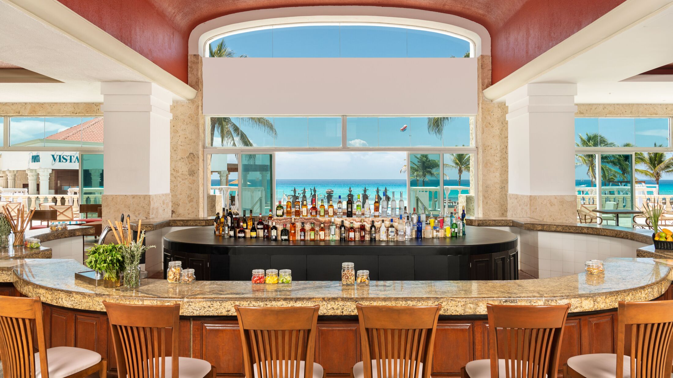 Hyatt-Zilara-Cancun-2023-Lobby-Bar-001-121870-Hybris