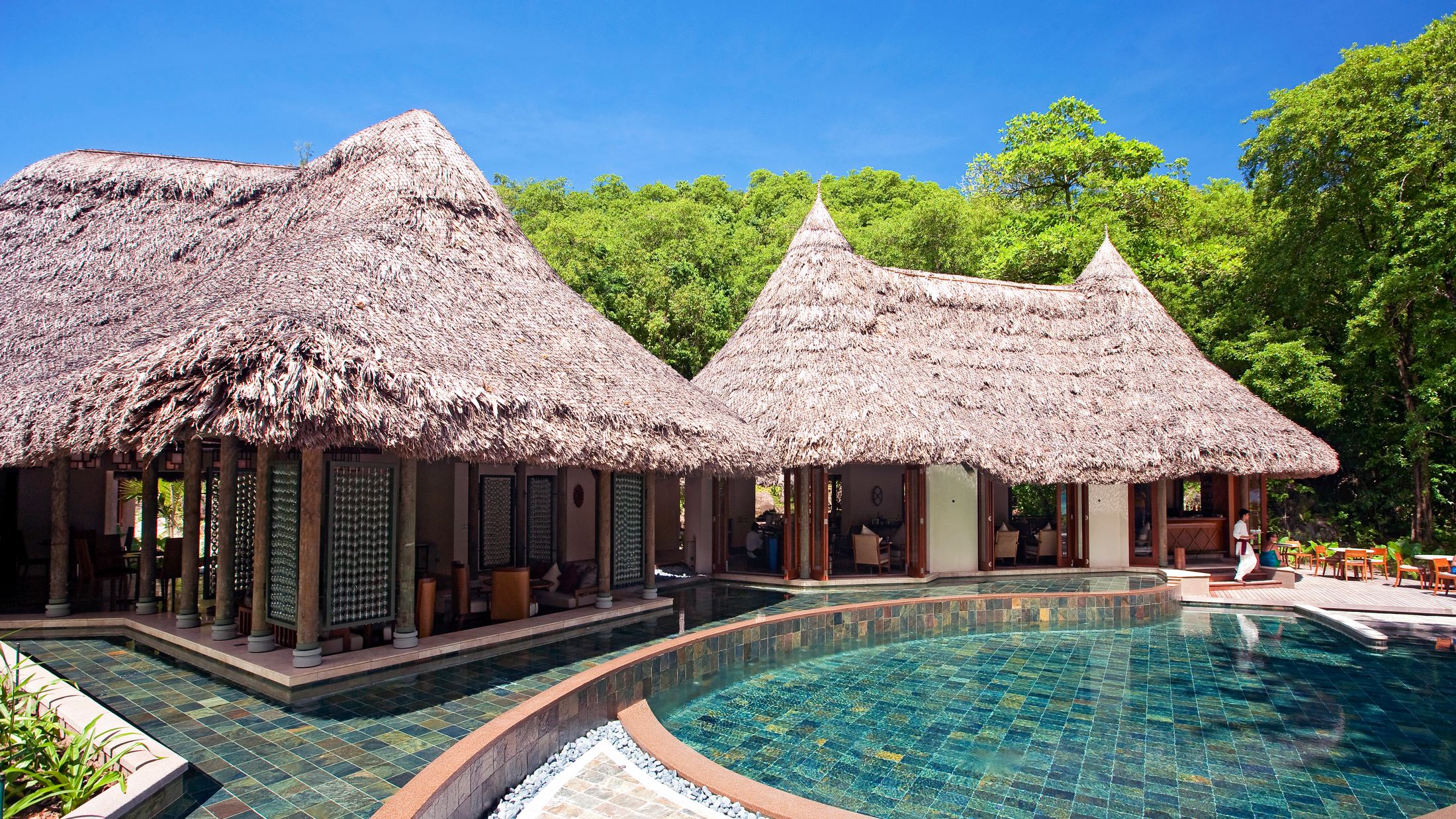 118603 Cyann Pool 001.jpg-Hybris