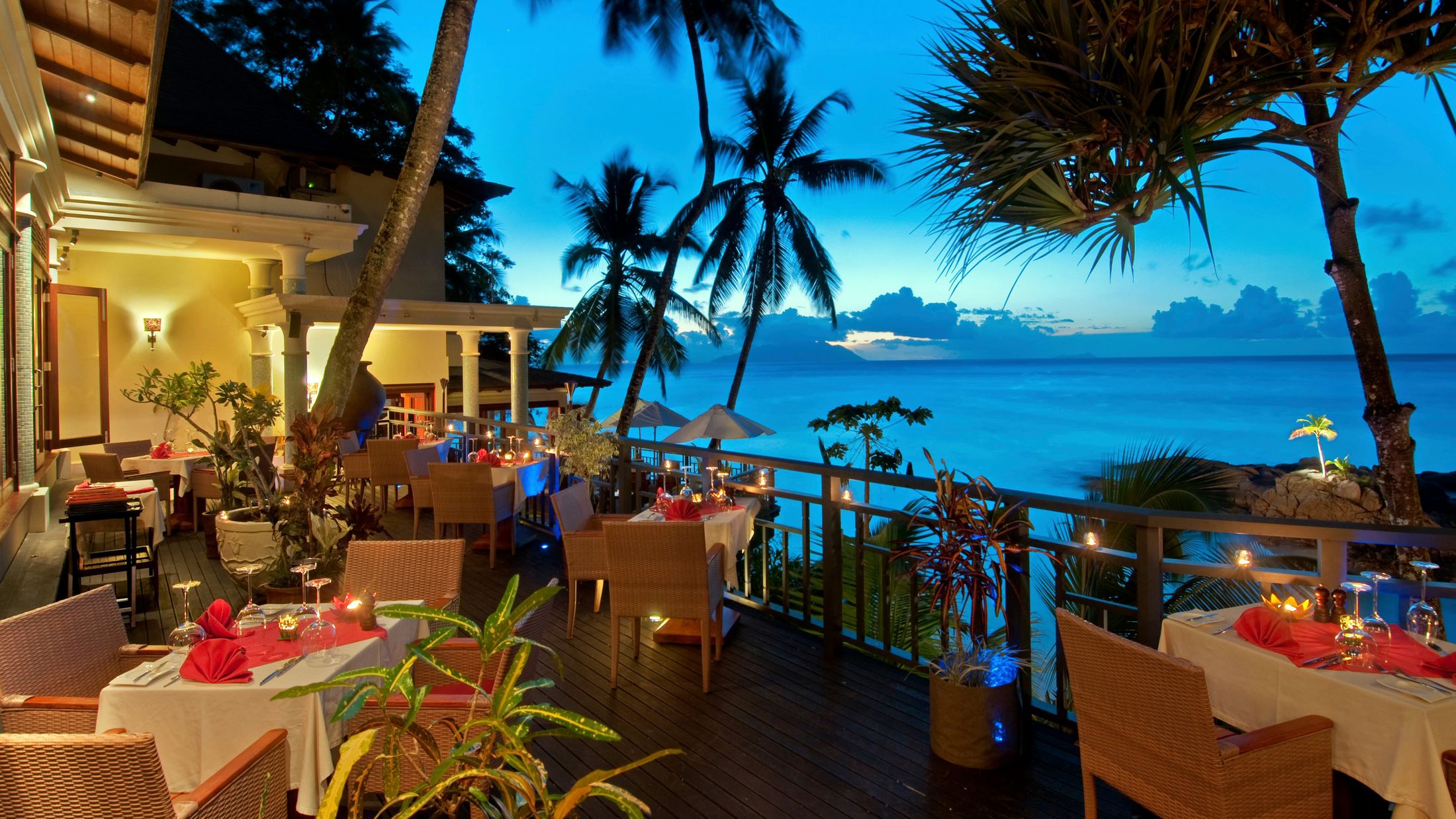 115652 Cocotier Restaurant 001.jpg-Hybris