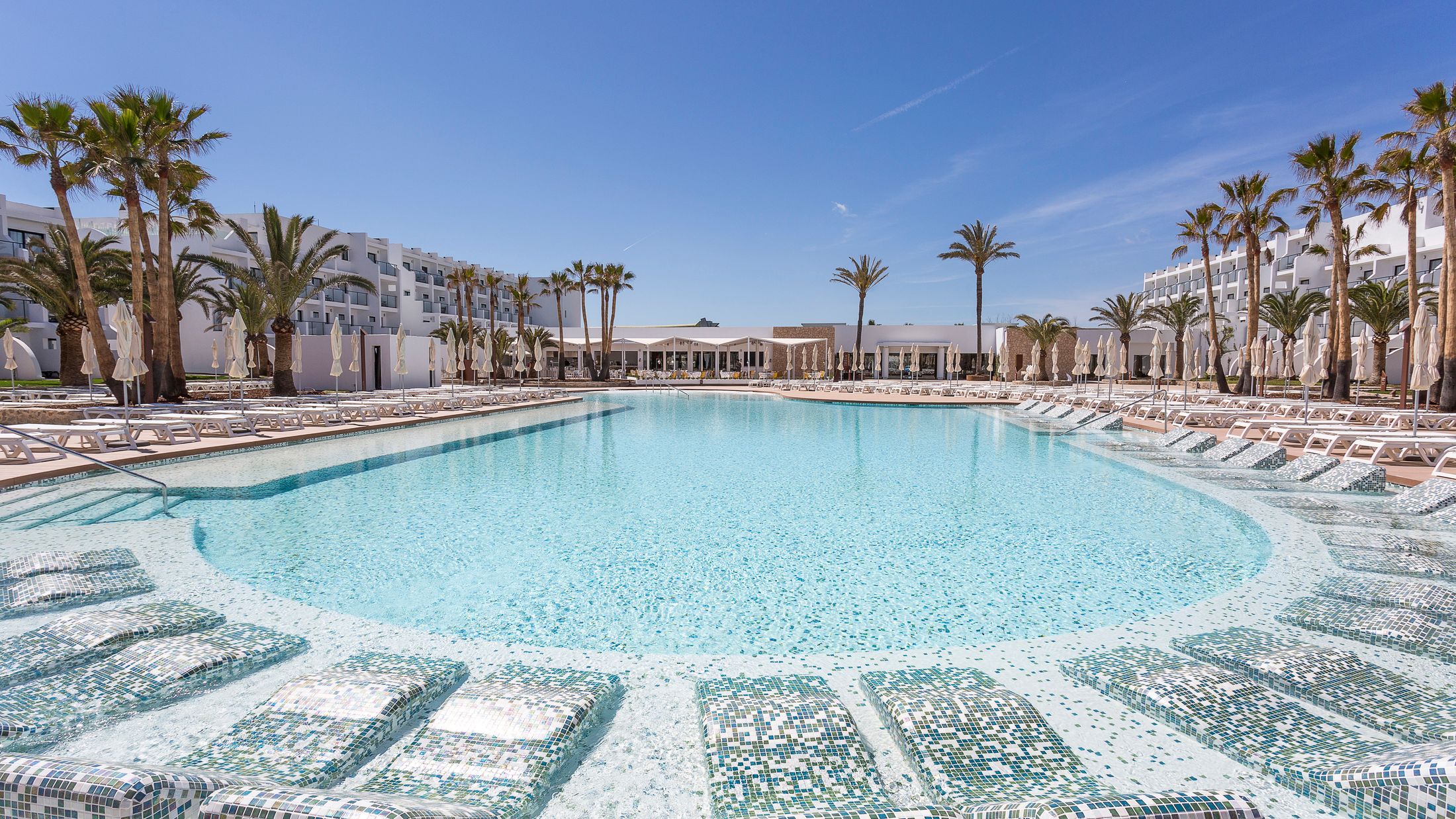 Grand Palladium White Island Resort & Spa | Ibiza | Sovereign