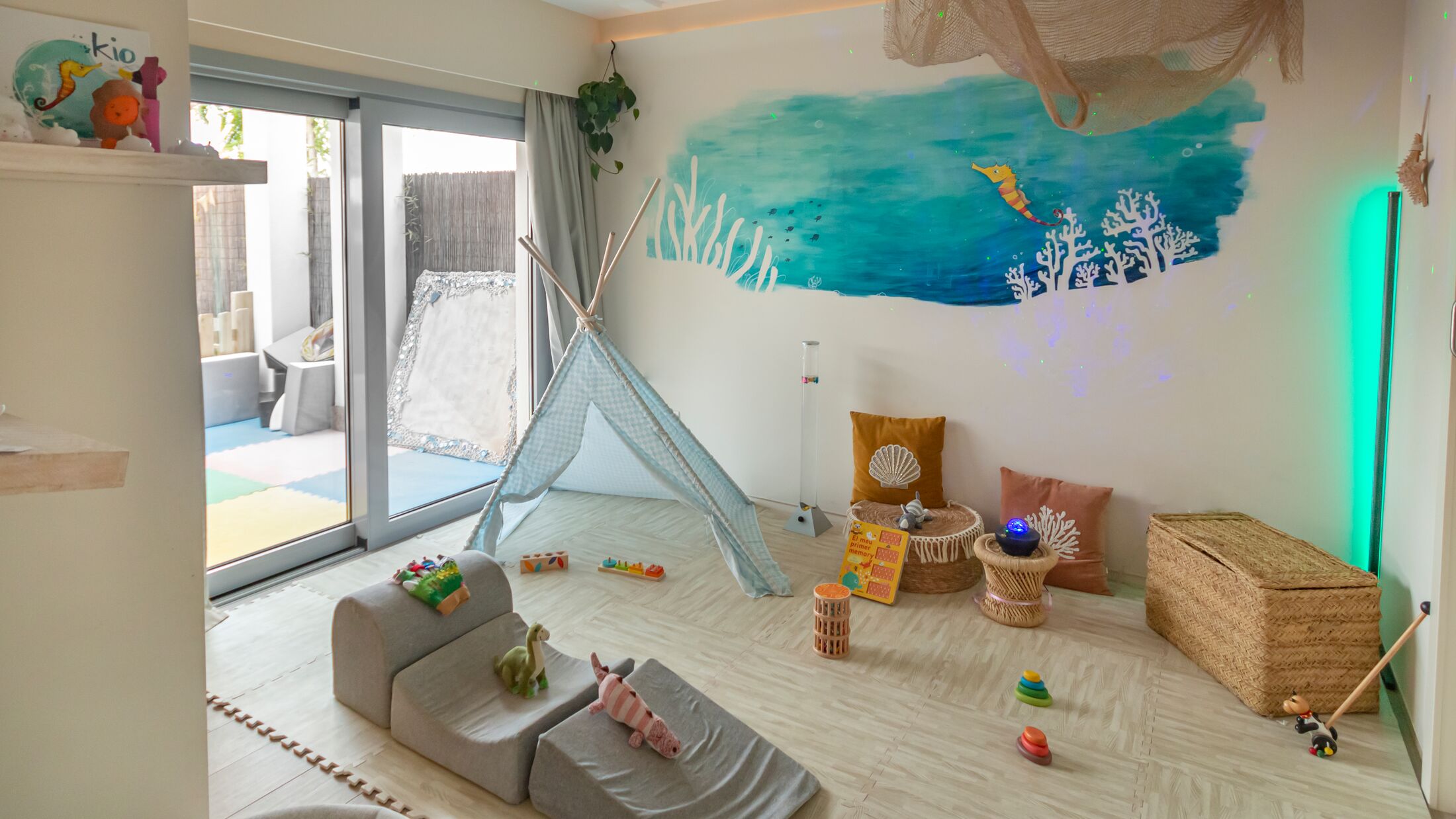 Seven-Pines-2022-Kids-Club-Kio-003-120847-Hybris