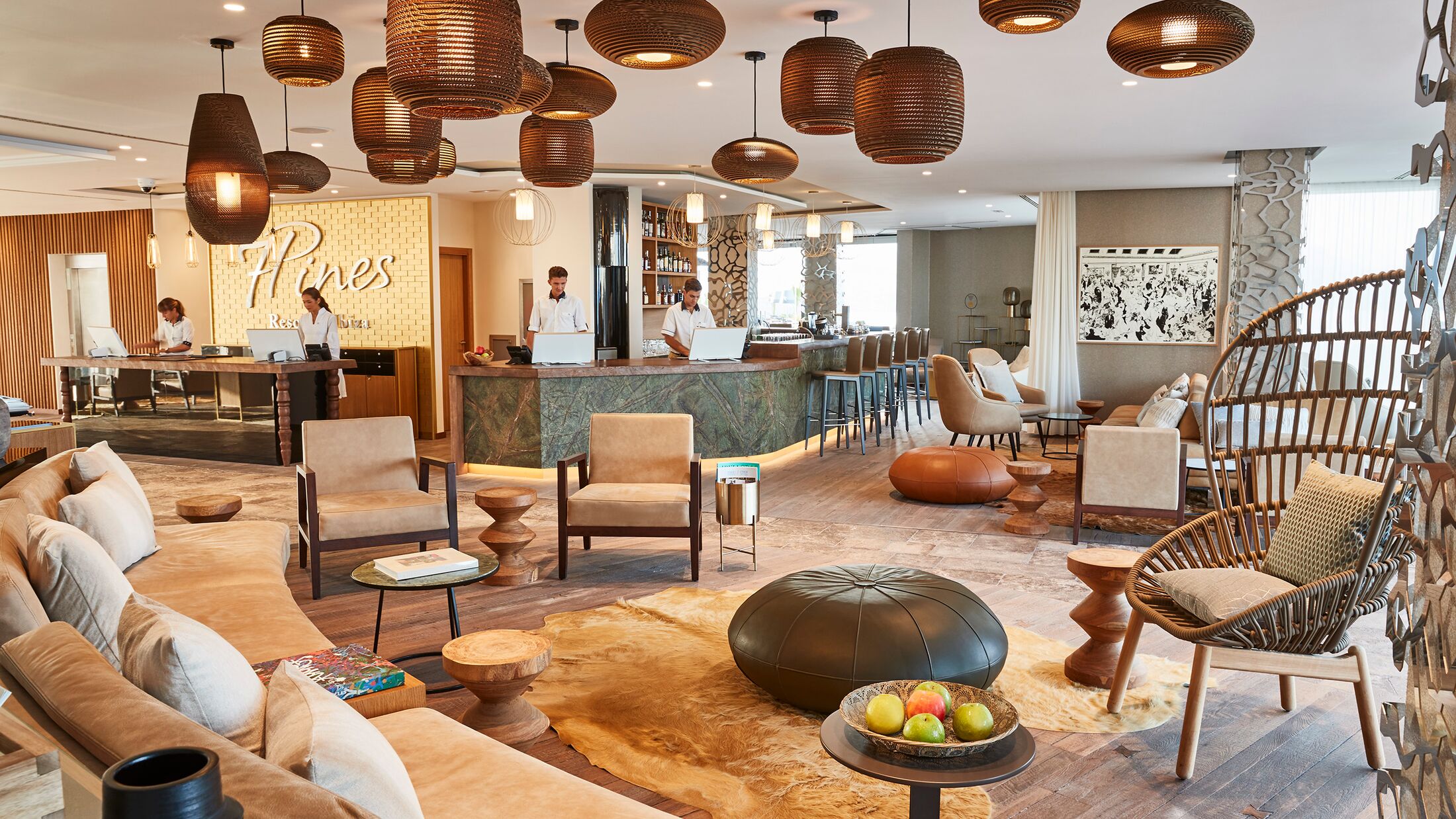 Seven-Pines-2022-Lobby-001-120847-Hybris