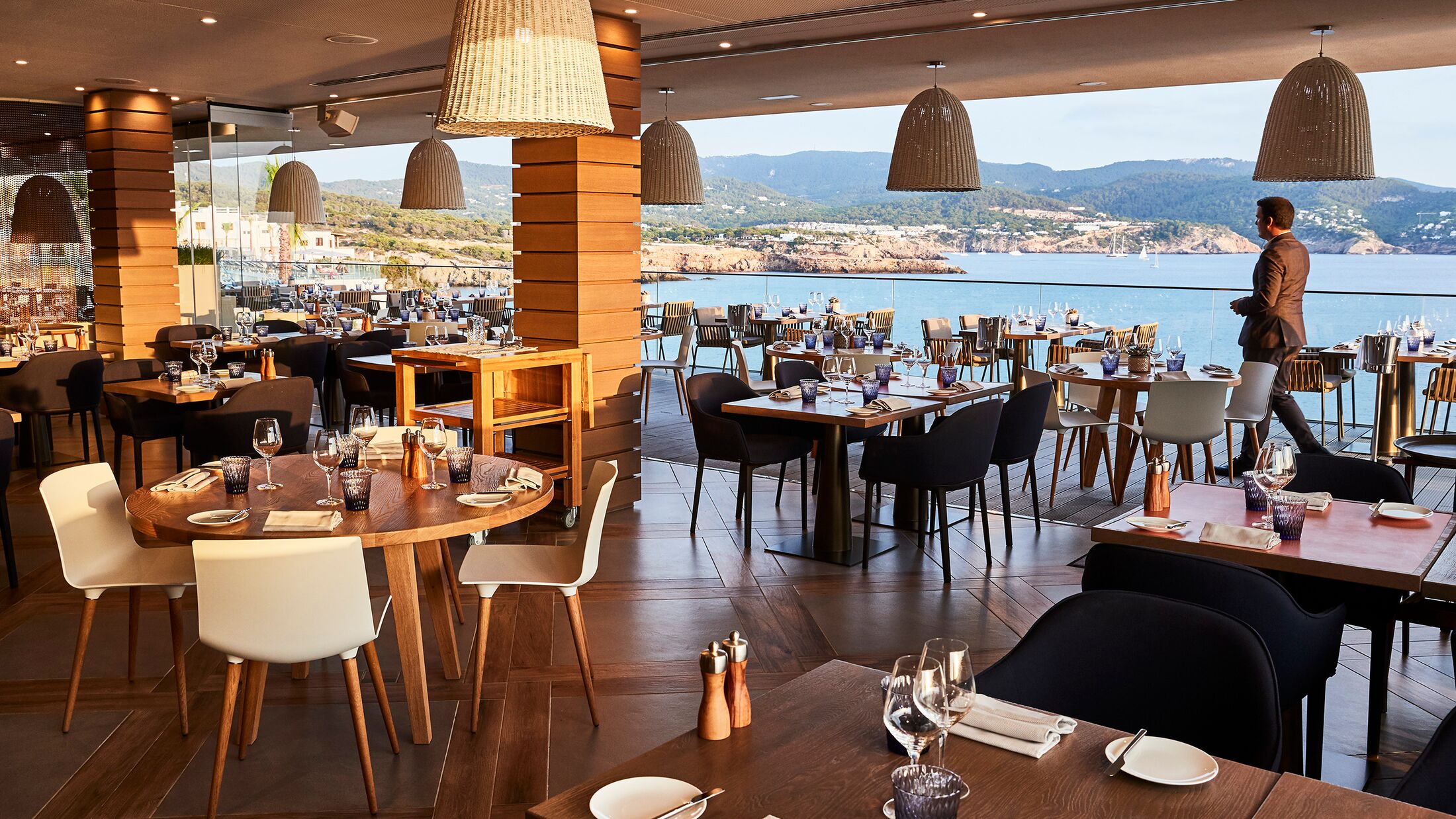 Seven-Pines-2022-The-View-Restaurant-006-120847-Hybris