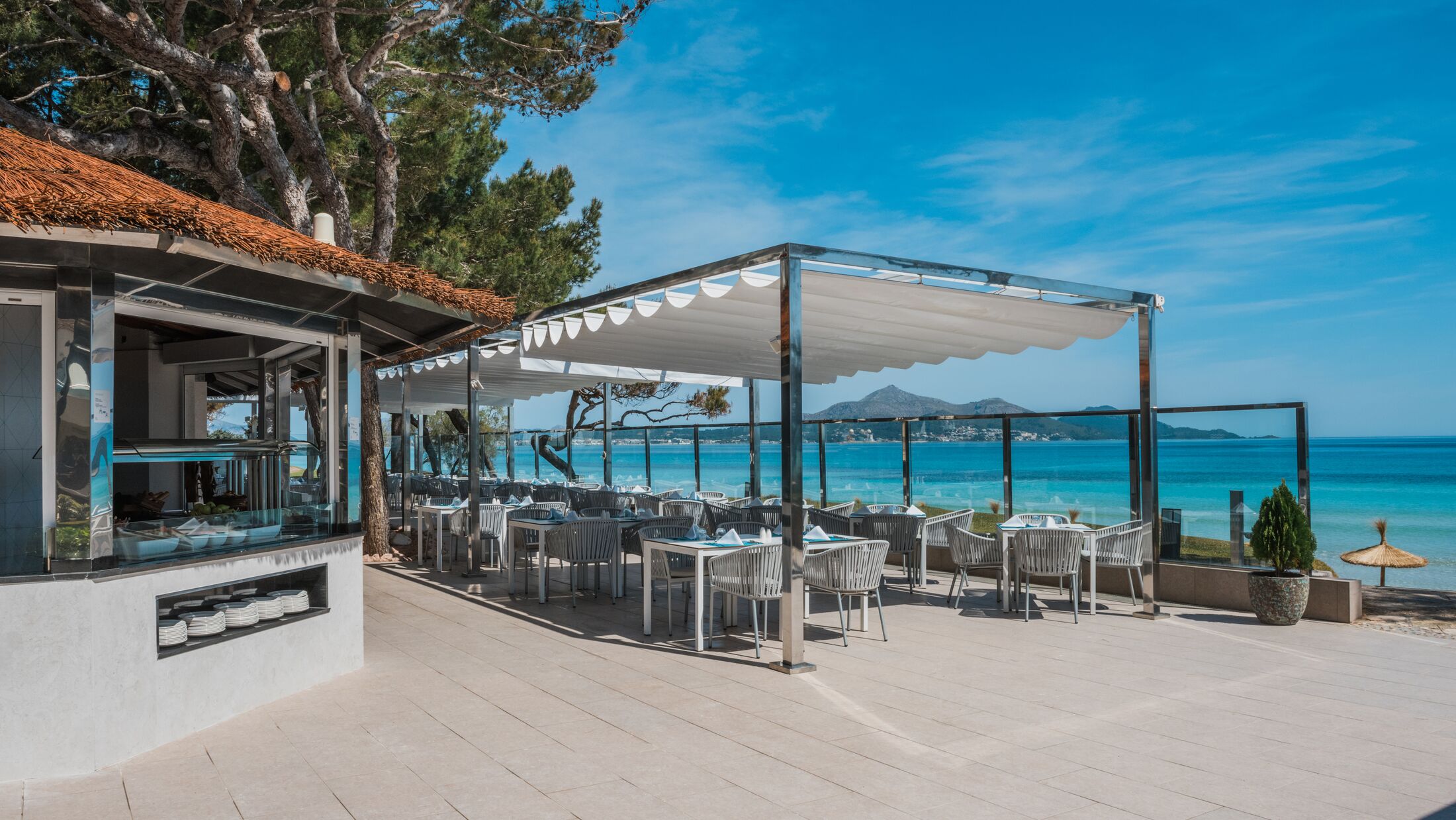 Iberostar-Playa-de-Muro-2024-Beach-Restaurant-006-119075-Hybris