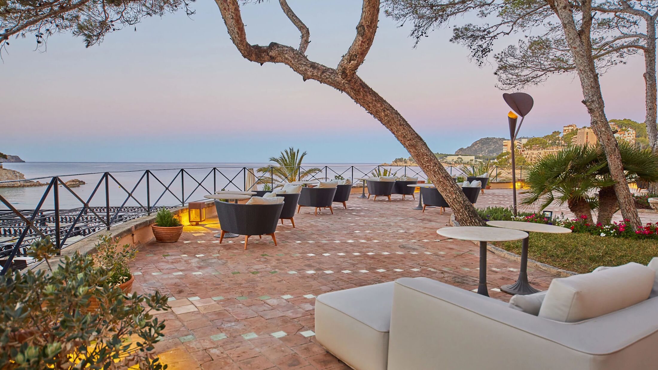 Secrets-Villamil-2022-Sky-Bar-003-121828-Hybris