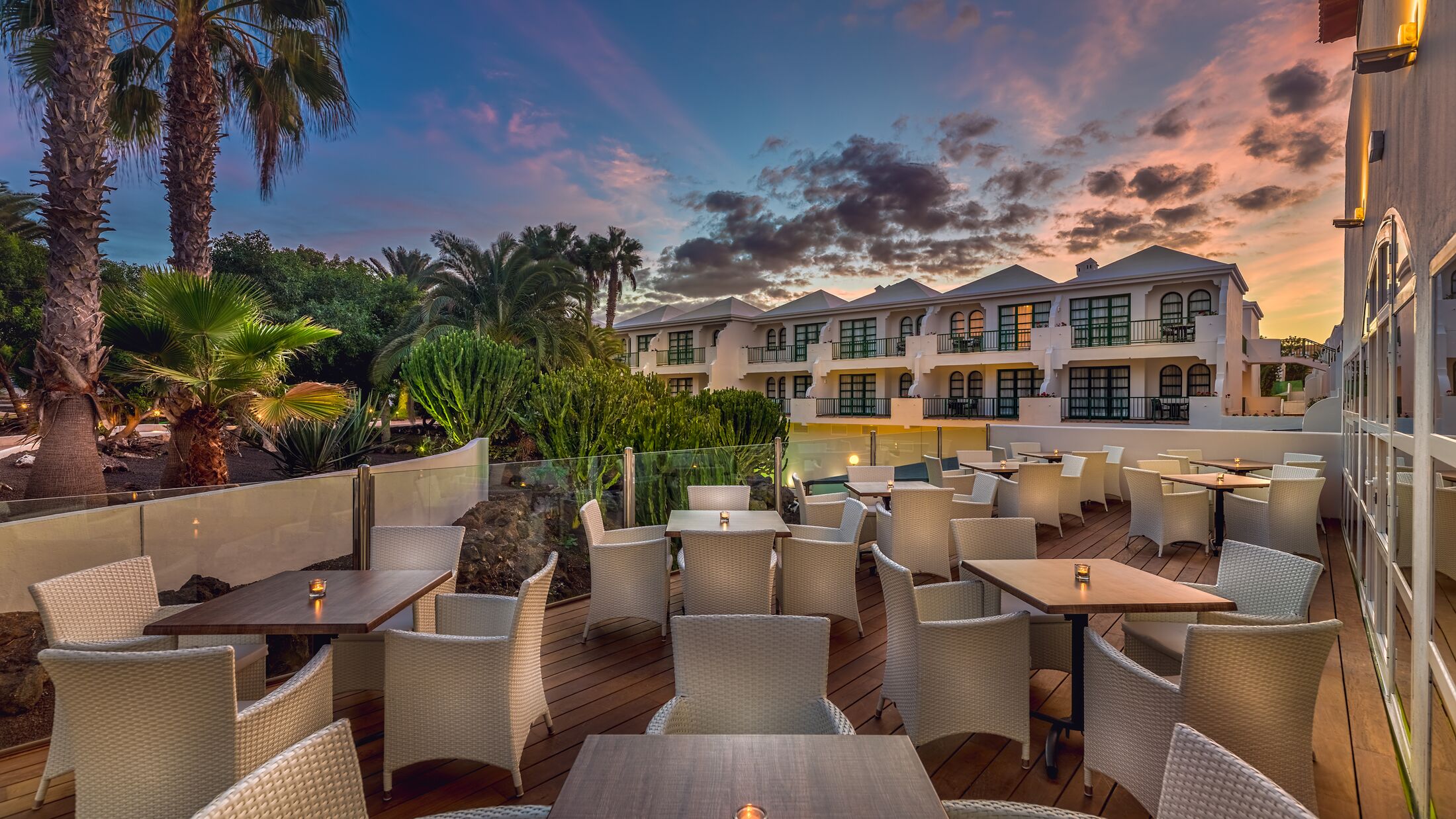 26. La Duna Bar Terrace