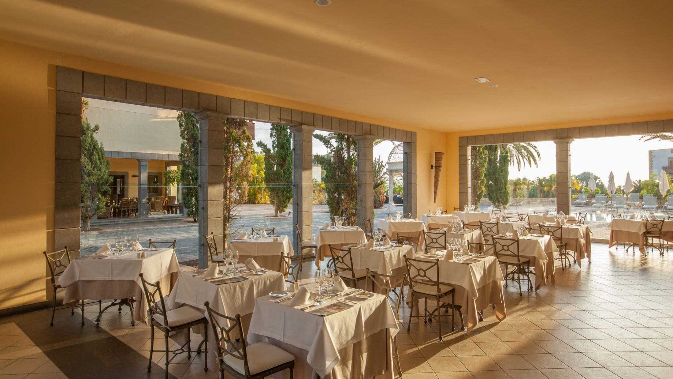 Lopesan-Villa-Conde-2025-La-Plaza-Buffet-Restaurant-012-113682-Hybris