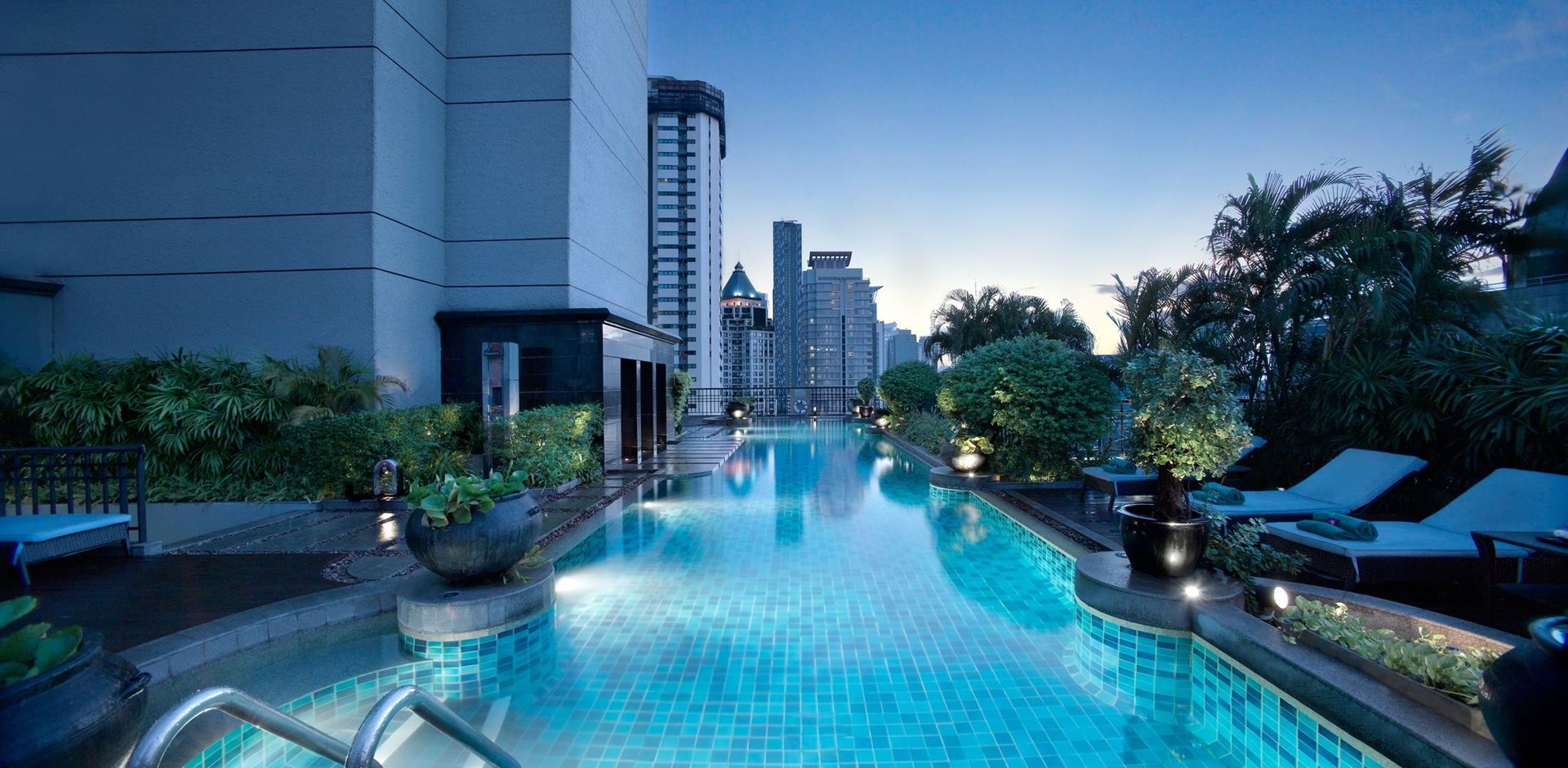 BKK.A.2015.108740.023.jpg-Hybris