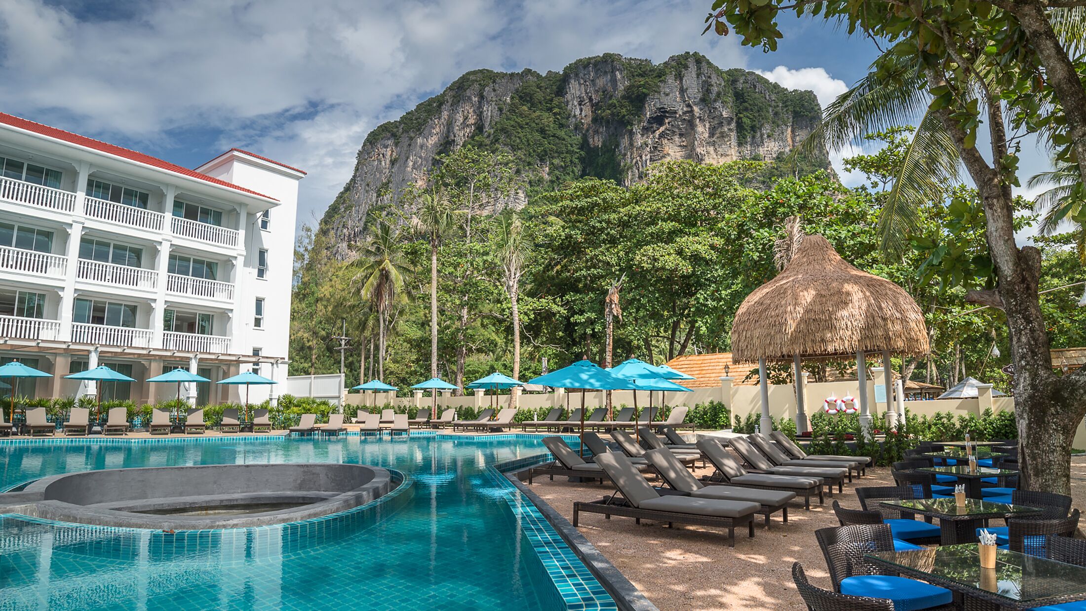 Centara-Ao-Nang-2021-Sand-Beach-Club-002-121587-Hybris