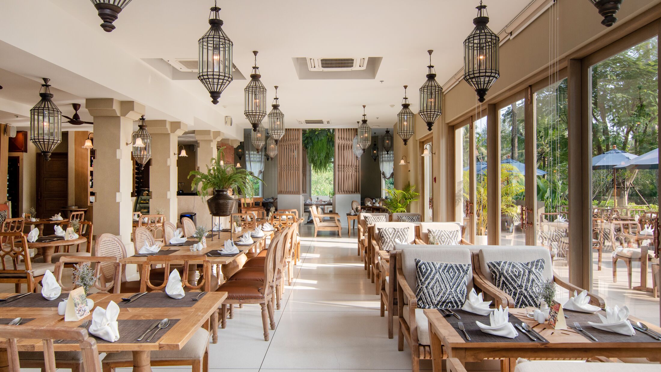 Devasom-2022-Takola-Restaurant-003-121624-Hybris