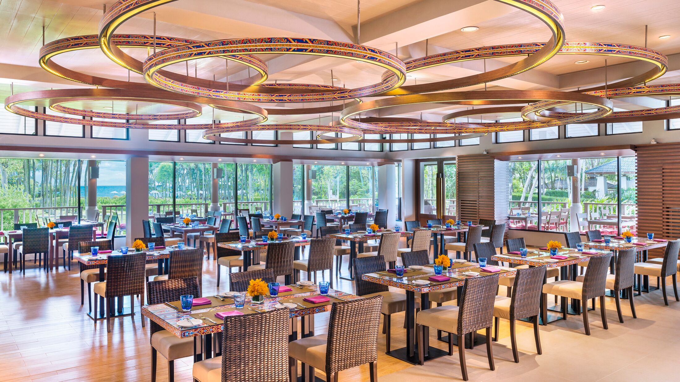 113620-Mangosteen-Restaurant-004-Hybris