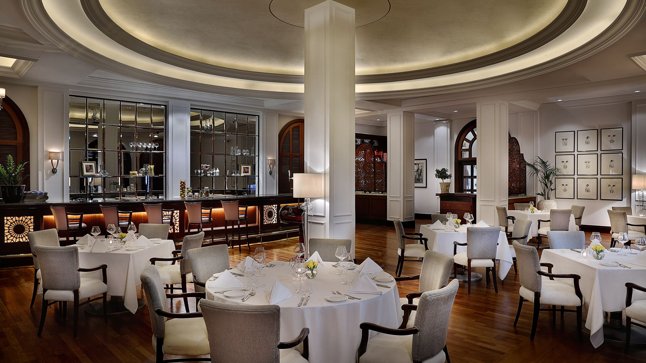 Ritz-Carlton-Dubai-2021-Splendido-Restaurant-002-107997-Hybris
